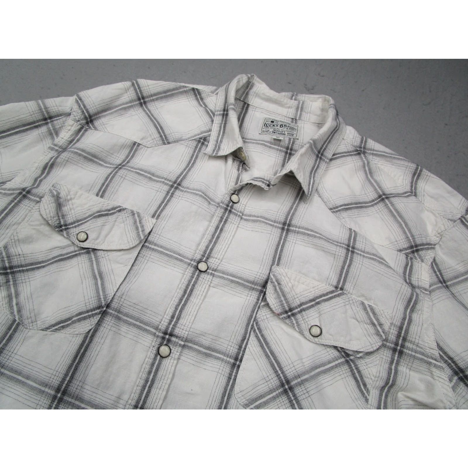 Lucky Brand VINTAGE Lucky Brand Men's Shirt XL White Button Up Western Cowboy Plaid 2010s Size US XL / EU 56 / 4 - 2 Thumbnail