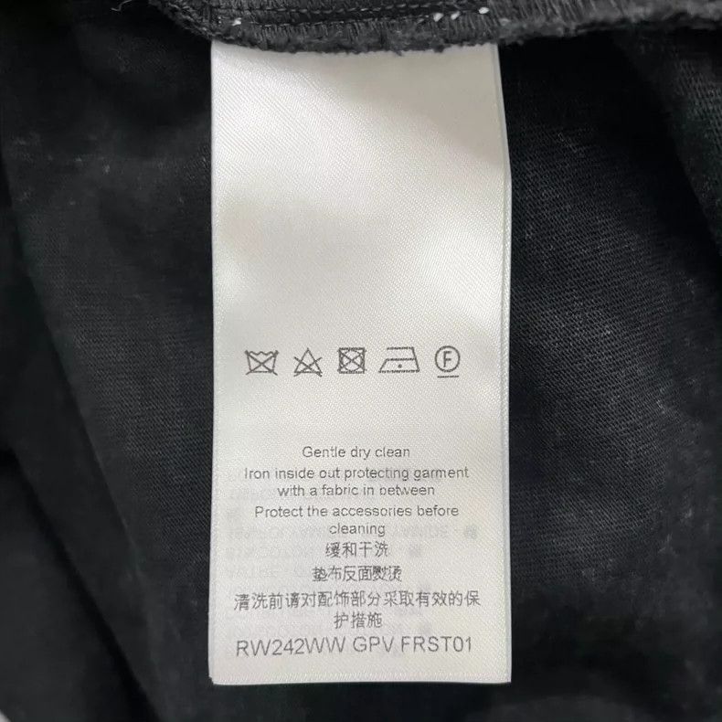 Louis Vuitton Louis Vuitton Washed and used monogrammed hooded sweatshir Size US M / EU 48-50 / 2 - 6 Thumbnail