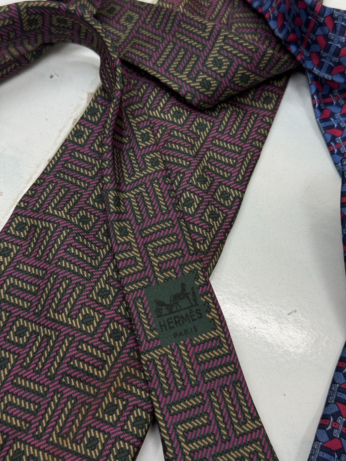 Hermes 🔥🔥🔥ARCHIVE HERMES & CHANEL NECKTIE Size ONE SIZE - 11 Thumbnail