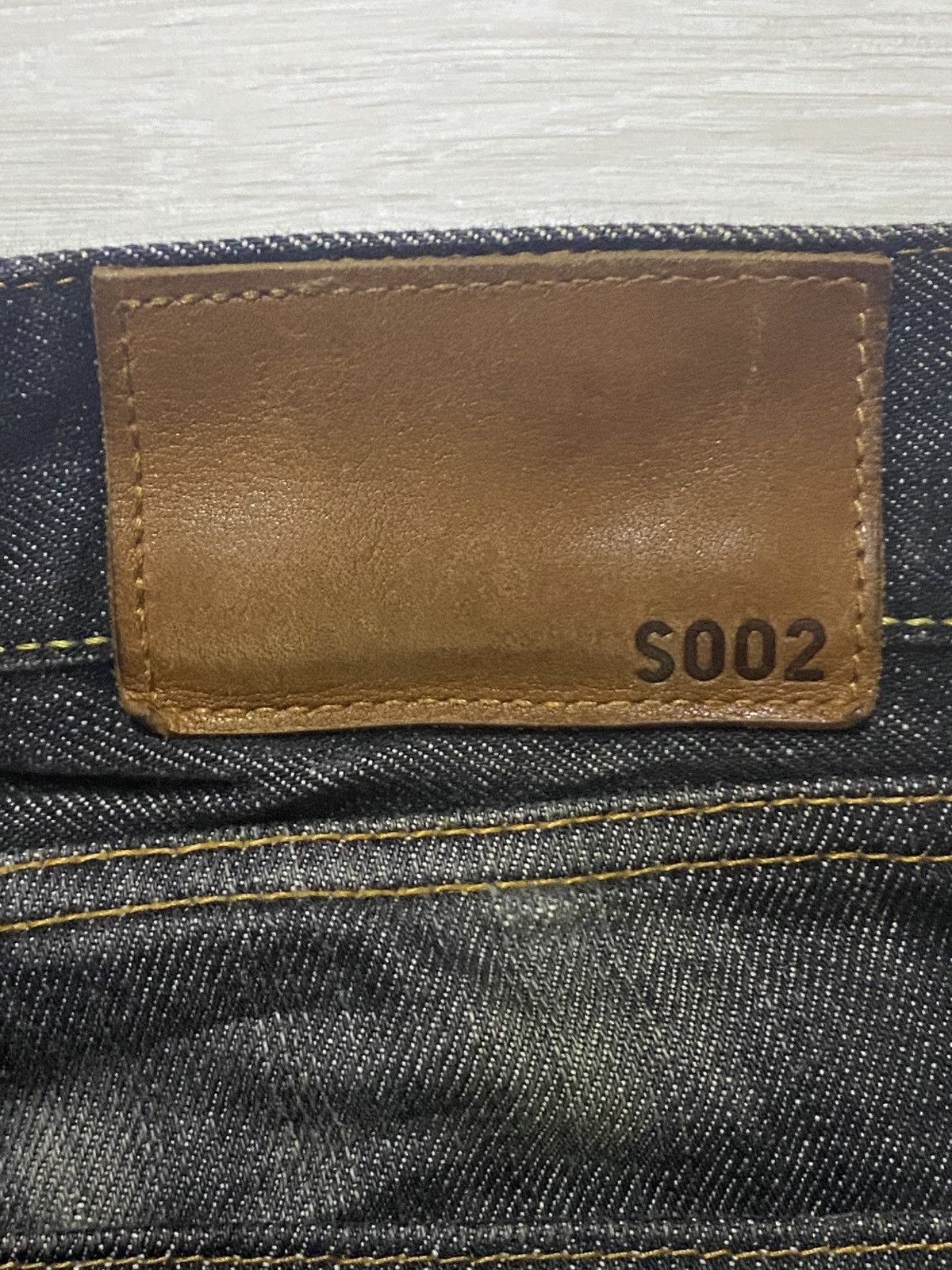 Undercover × Uniqlo Vintage Uniqlo Black Denim Selvedge Distressed Loose Jeans Size US 39 - 12 Thumbnail