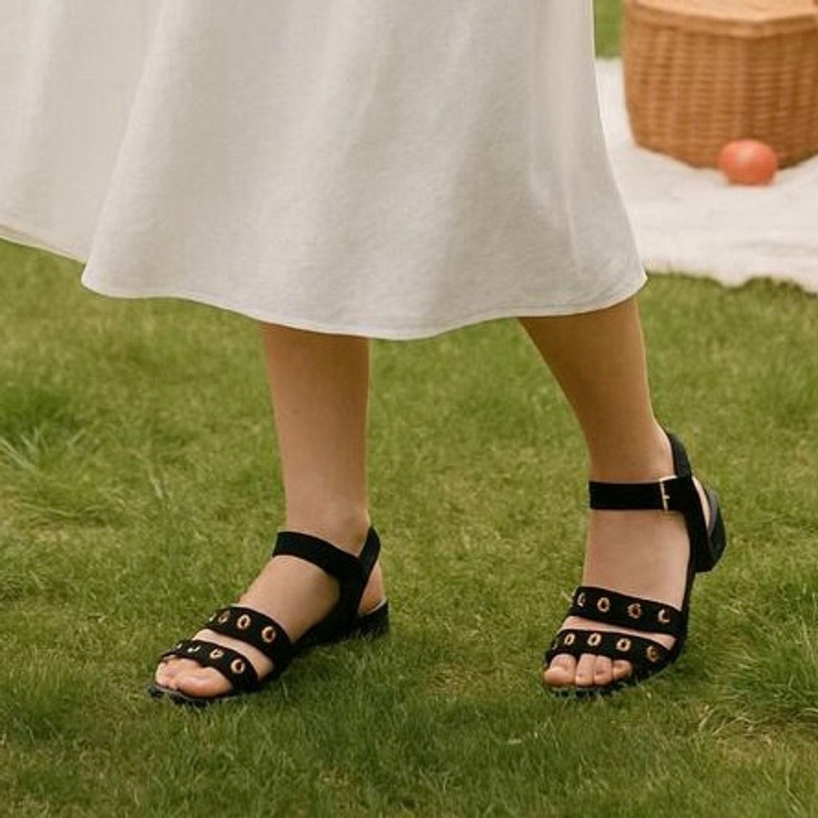 Topshop Edgy Black Grommet Gladiator Sandals Topshop Women’s 6 Size US 6 / IT 36 - 1 Thumbnail