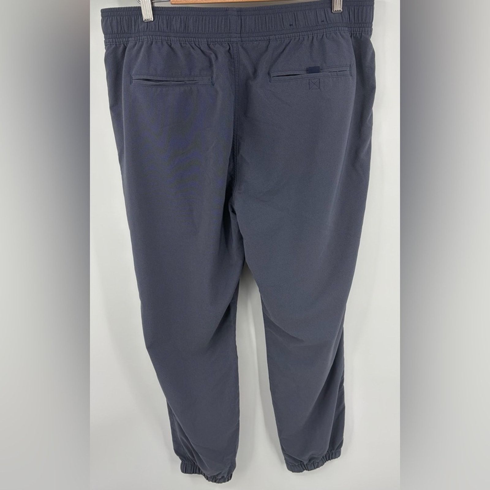 Vineyard Vines Vineyard Vines on the go performance jogger blue men’s XL Size US 36 / EU 52 - 4 Thumbnail