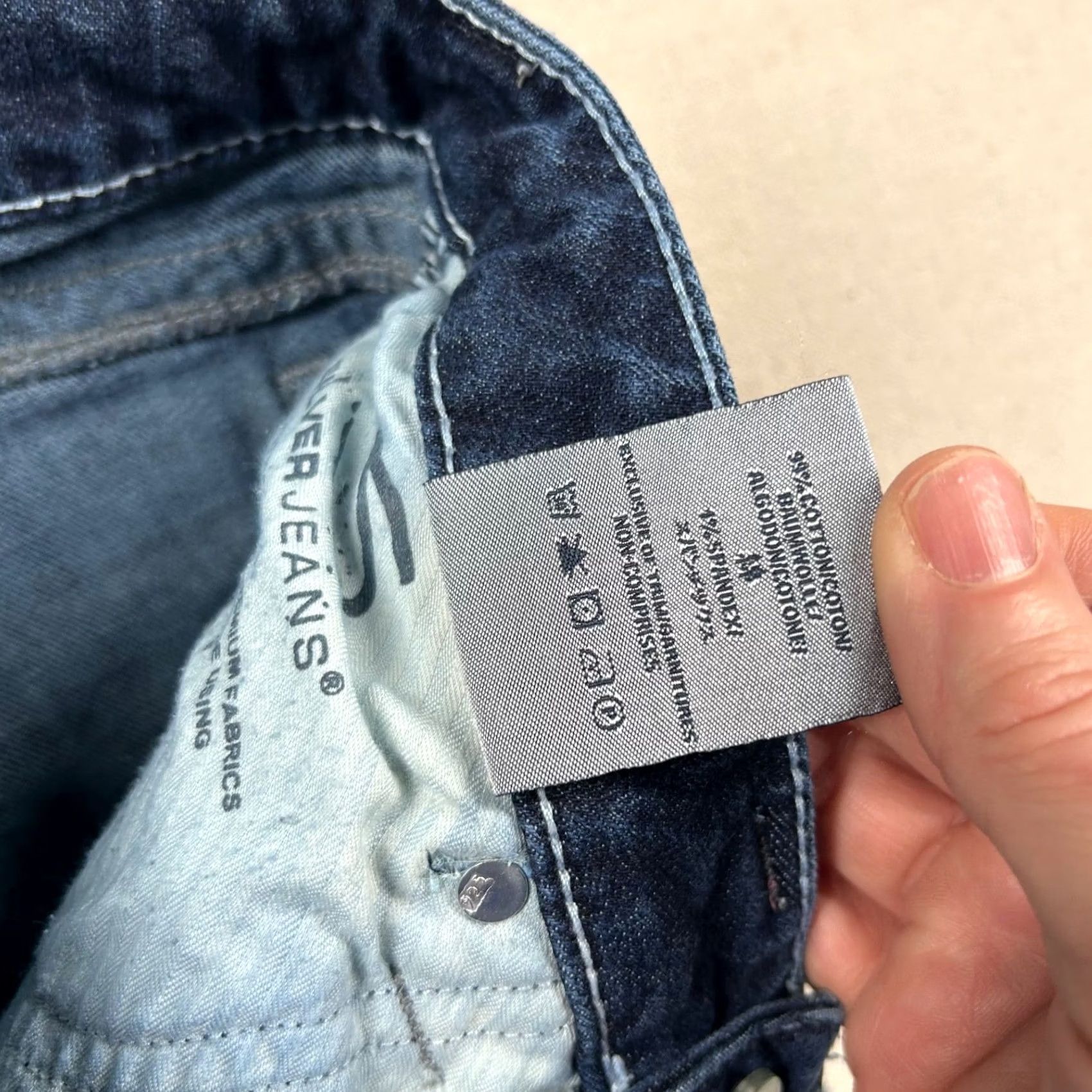 Silver Jeans Co. VINTAGE Silver Jeans Tuesday Jeans Womens 28x31 Low Rise Bootcut Denim Blue 5-Pocket Mens Womens Girls Boys Size 28" / US 6 / IT 42 - 6 Thumbnail