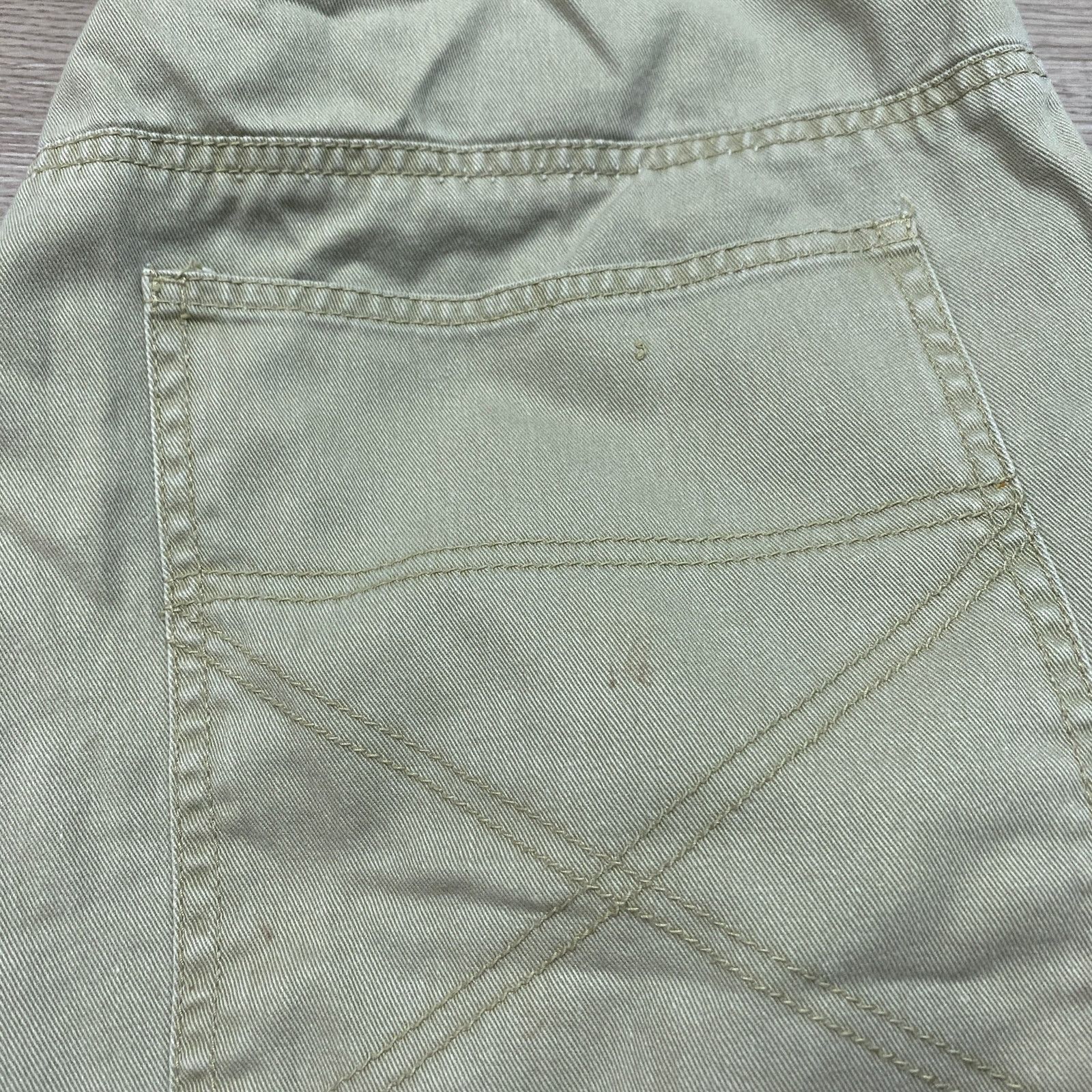 Vintage Vintage On the Brink OTB 10" Shorts Men's 32 Skater Y2K Size US 32 / EU 48 - 11 Thumbnail
