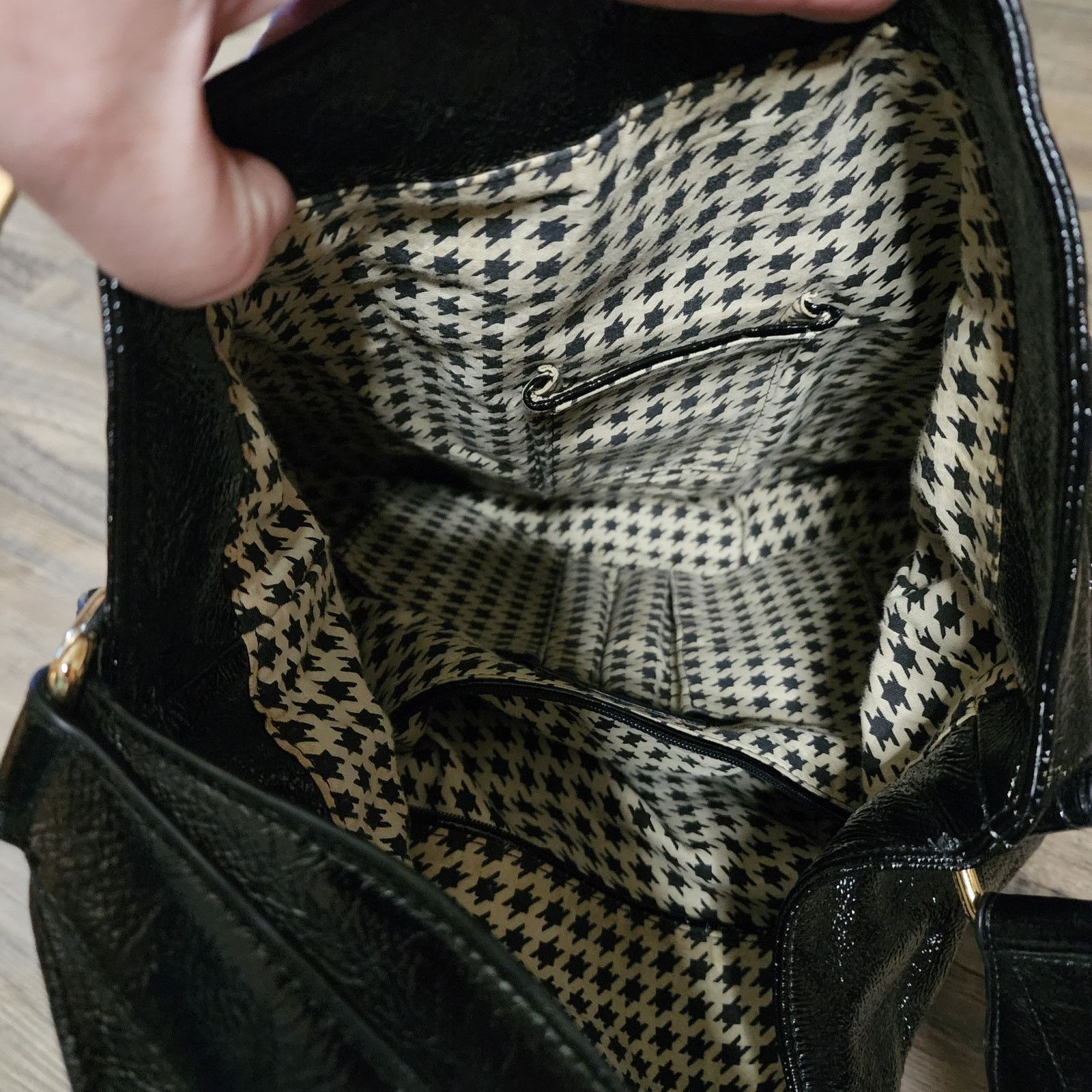 Hobo Hobo International Black Shiny shoulder bag purse Size ONE SIZE - 8 Thumbnail