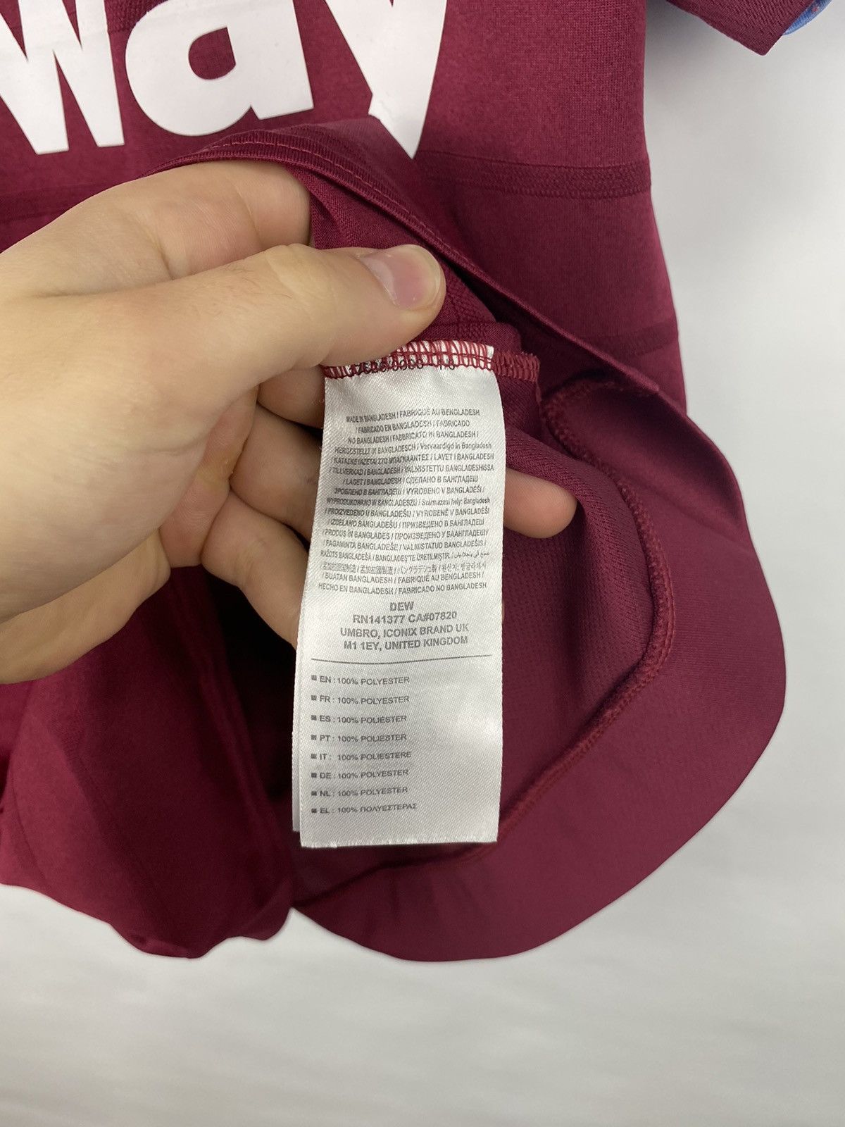 Umbro Vintage West Ham 2020/21 Umbro Soccer Jersey Rare Retro Hype Size US S / EU 44-46 / 1 - 8 Thumbnail