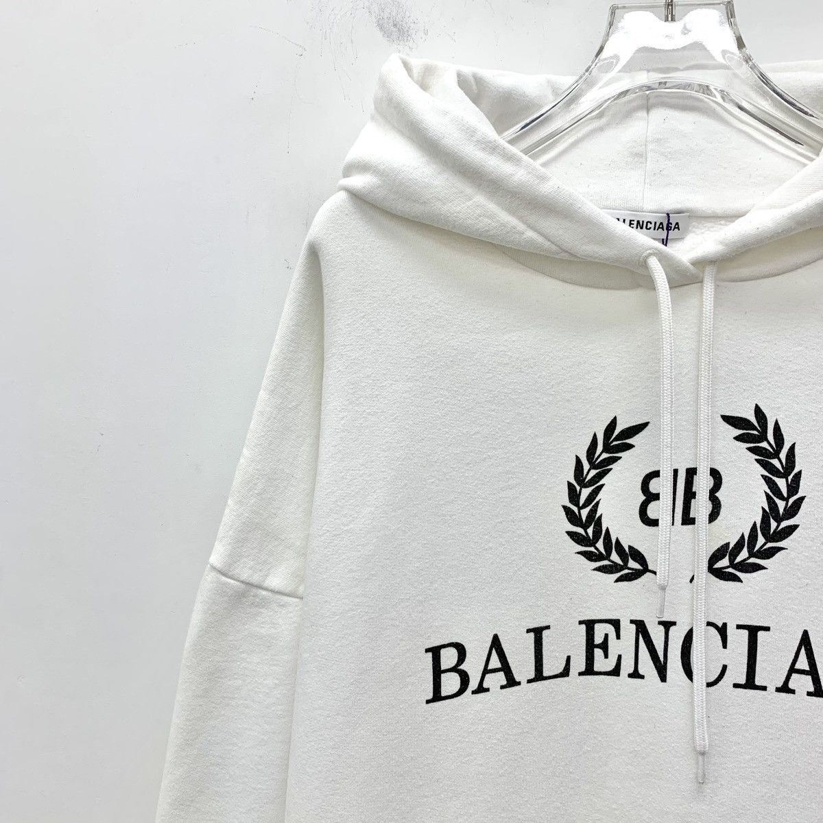 Balenciaga Balenciaga White Logo Wheat Printed Hooded Sweatshirt K26WX Size US XS / EU 42 / 0 - 3 Thumbnail