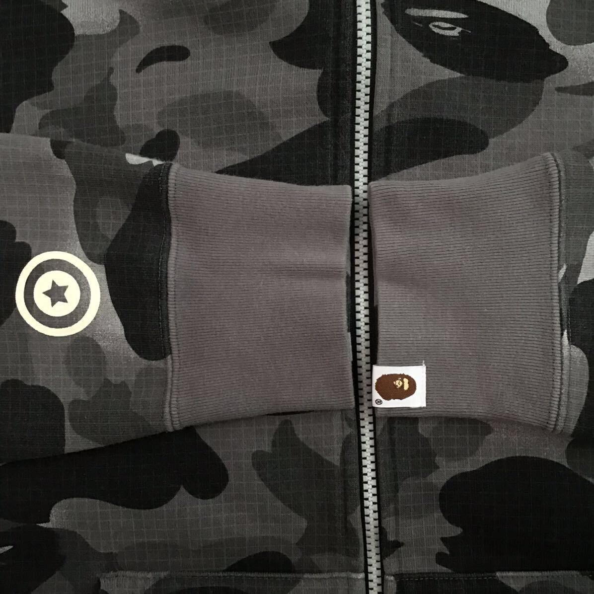 Bape 💫Glow in the dark💫 BAPE Grid camo shark full zip hoodie APE Size US M / EU 48-50 / 2 - 7 Thumbnail
