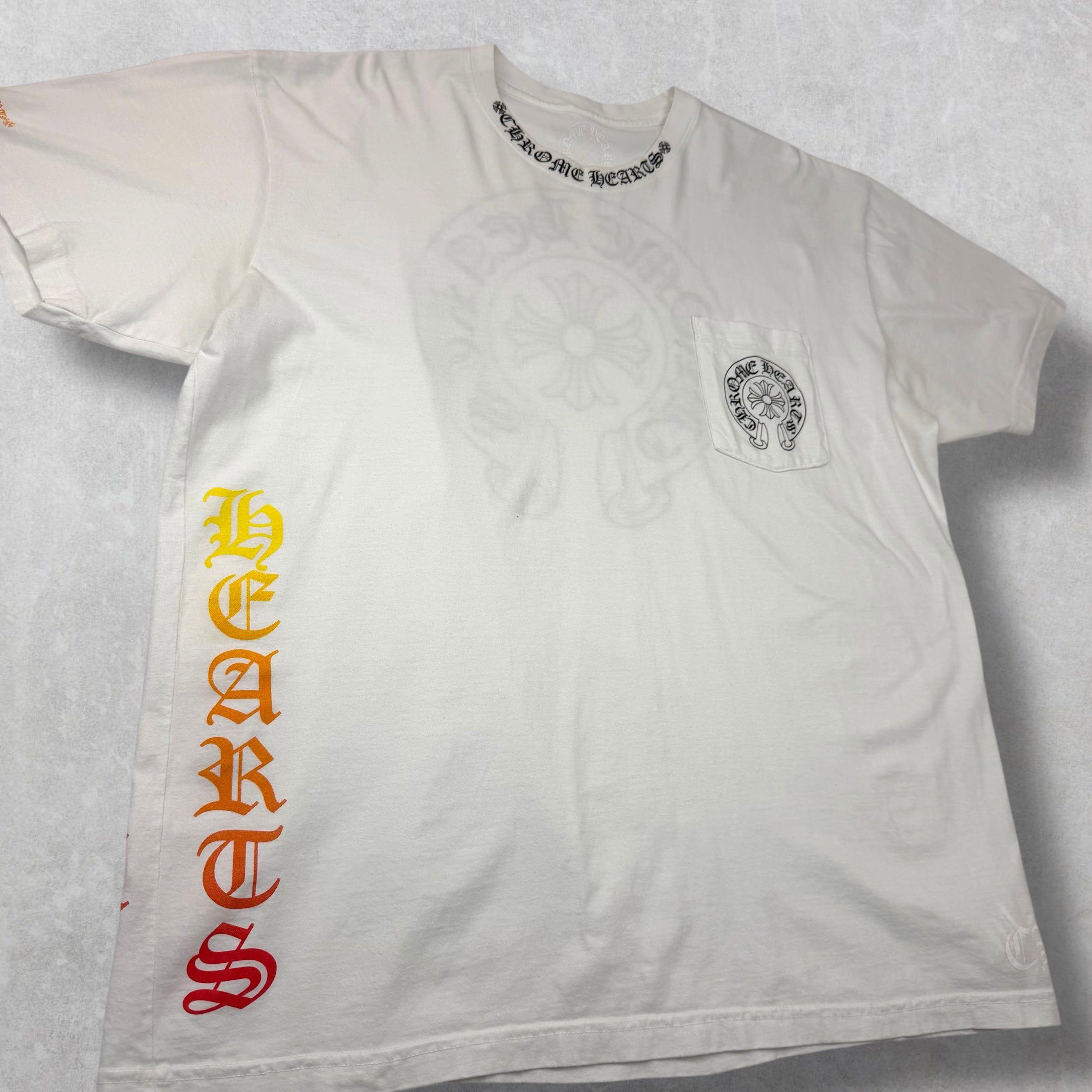 Chrome Hearts Chrome Hearts Neck Logo Horseshoe Gradient Tee XXL Size US XXL / EU 58 / 5 - 3 Thumbnail