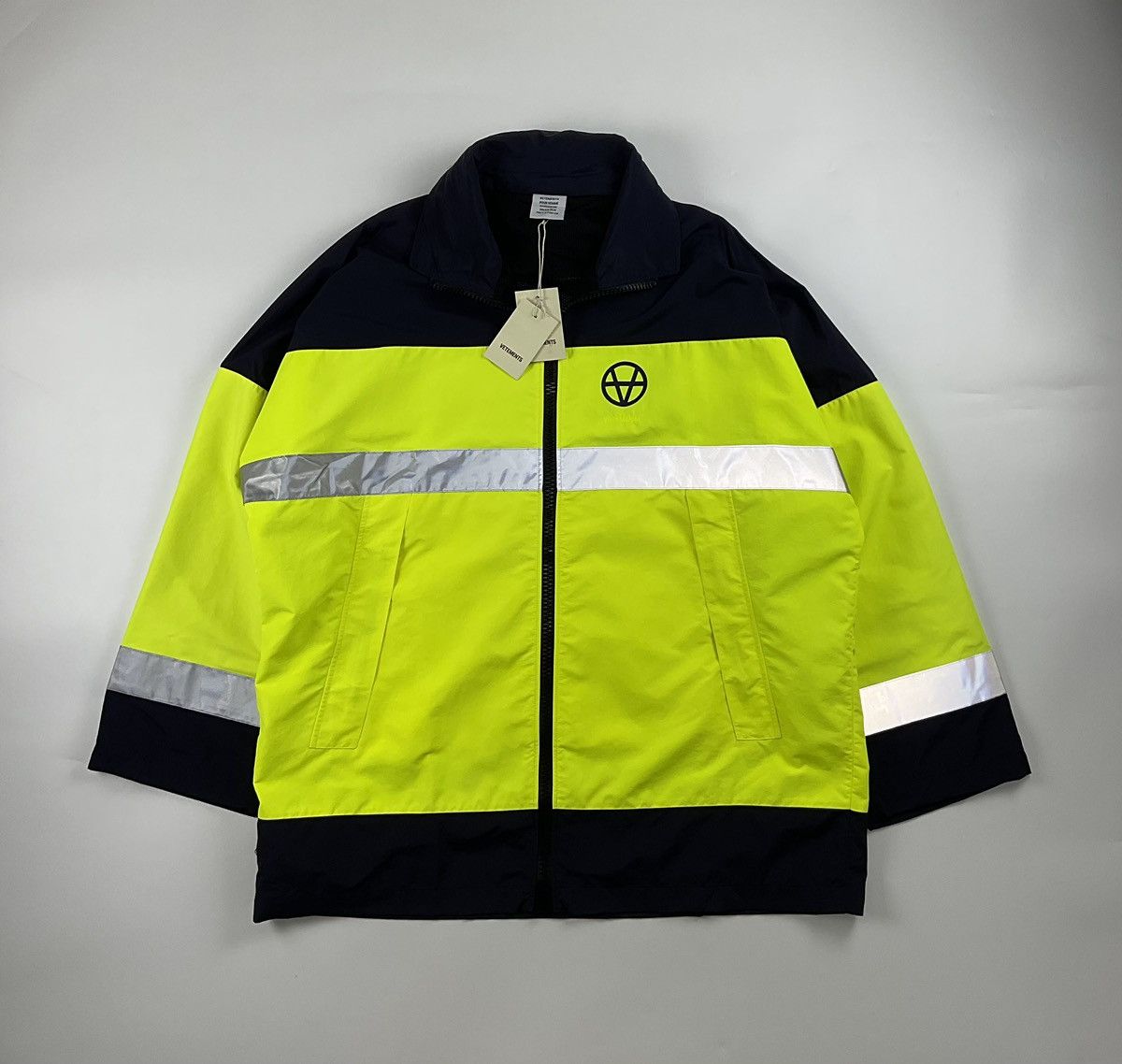 Vetements Vetements F/W'19 Hi Vis Anarchy Parka Jacket Size US M / EU 48-50 / 2 - 4 Thumbnail