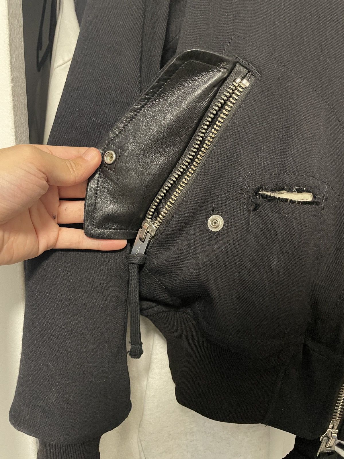 Takahiromiyashita The Soloist. AW15 Strapped PrimaLoft MA-1 Bomber