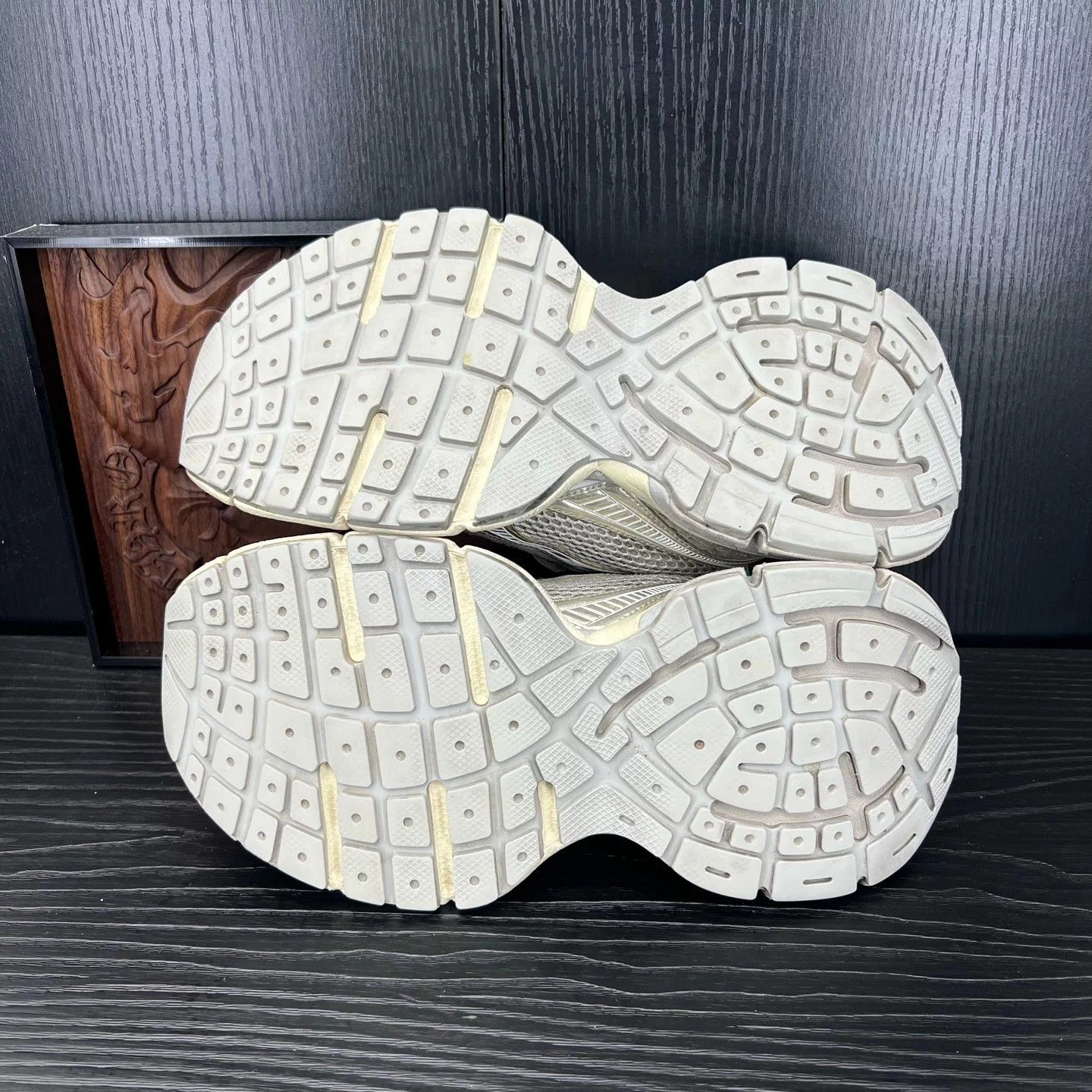 Balenciaga Balenciaga 3xl Light Beige 40 Size US 7 / EU 40 - 5 Thumbnail