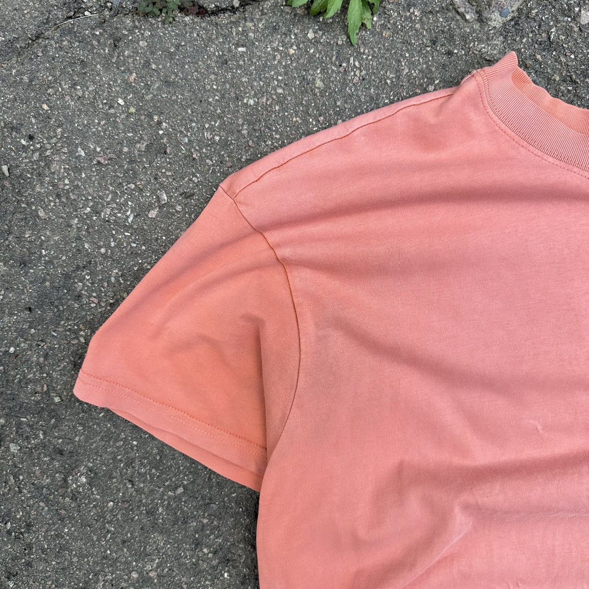 Nike × Vintage Vintage Nike T-shirts Centre Logo 90s Y2K Tee Style USA Size US S / EU 44-46 / 1 - 3 Thumbnail