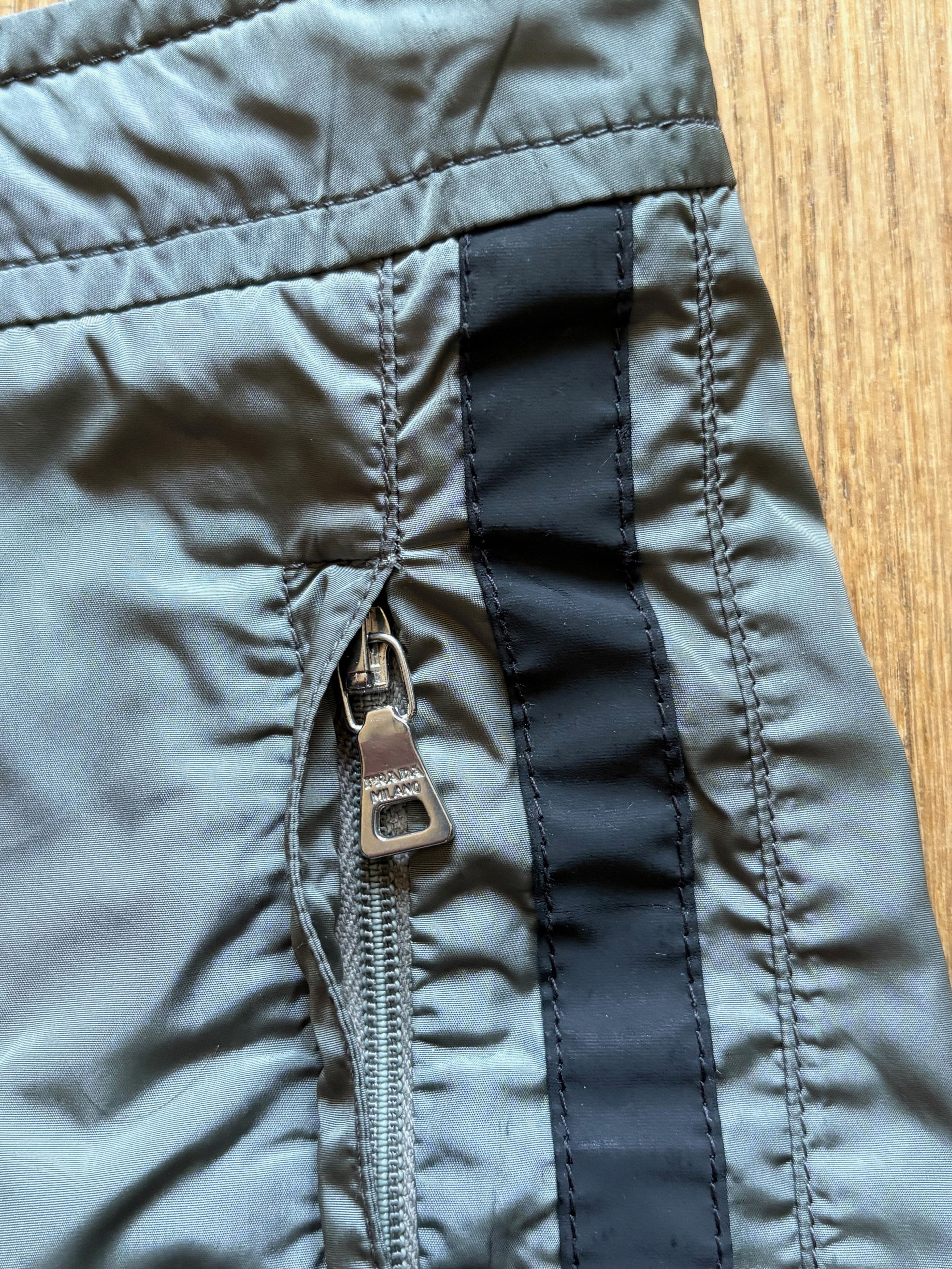 Prada Prada mens grey swim shorts Size US 32 / EU 48 - 6 Thumbnail