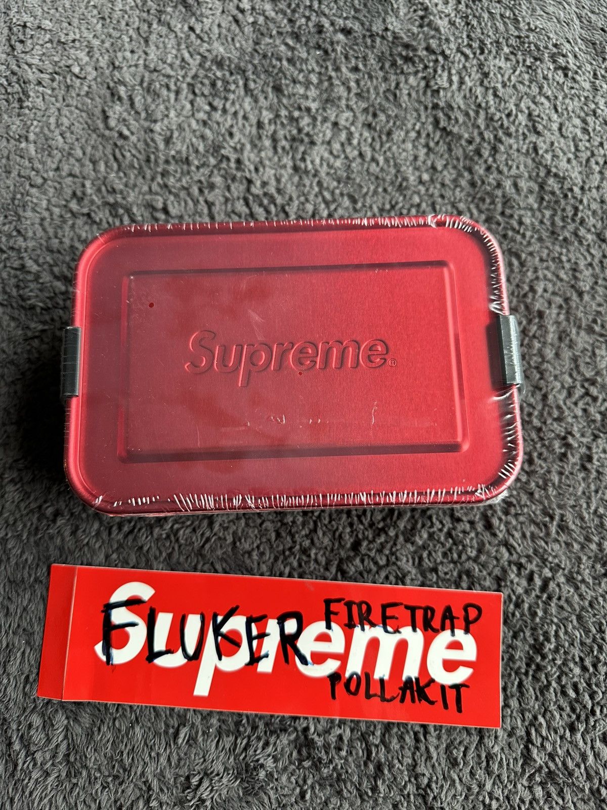 Supreme Supreme SIGG Large Metal Box Plus size S | Grailed