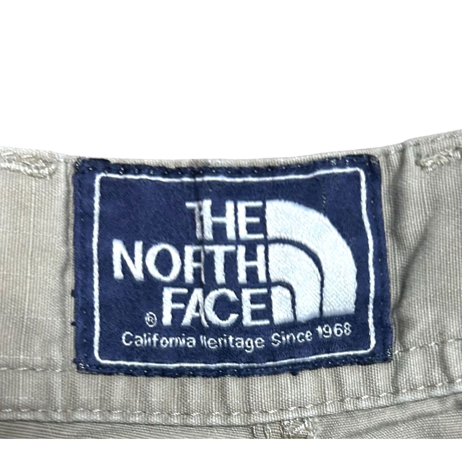 The North Face The North Face Cargo Shorts Men 40 Khaki Beige Outdoor Hiking Camping Regular Inseam 11in Zip Pockets Lightweight Size US 40 / EU 56 - 6 Thumbnail