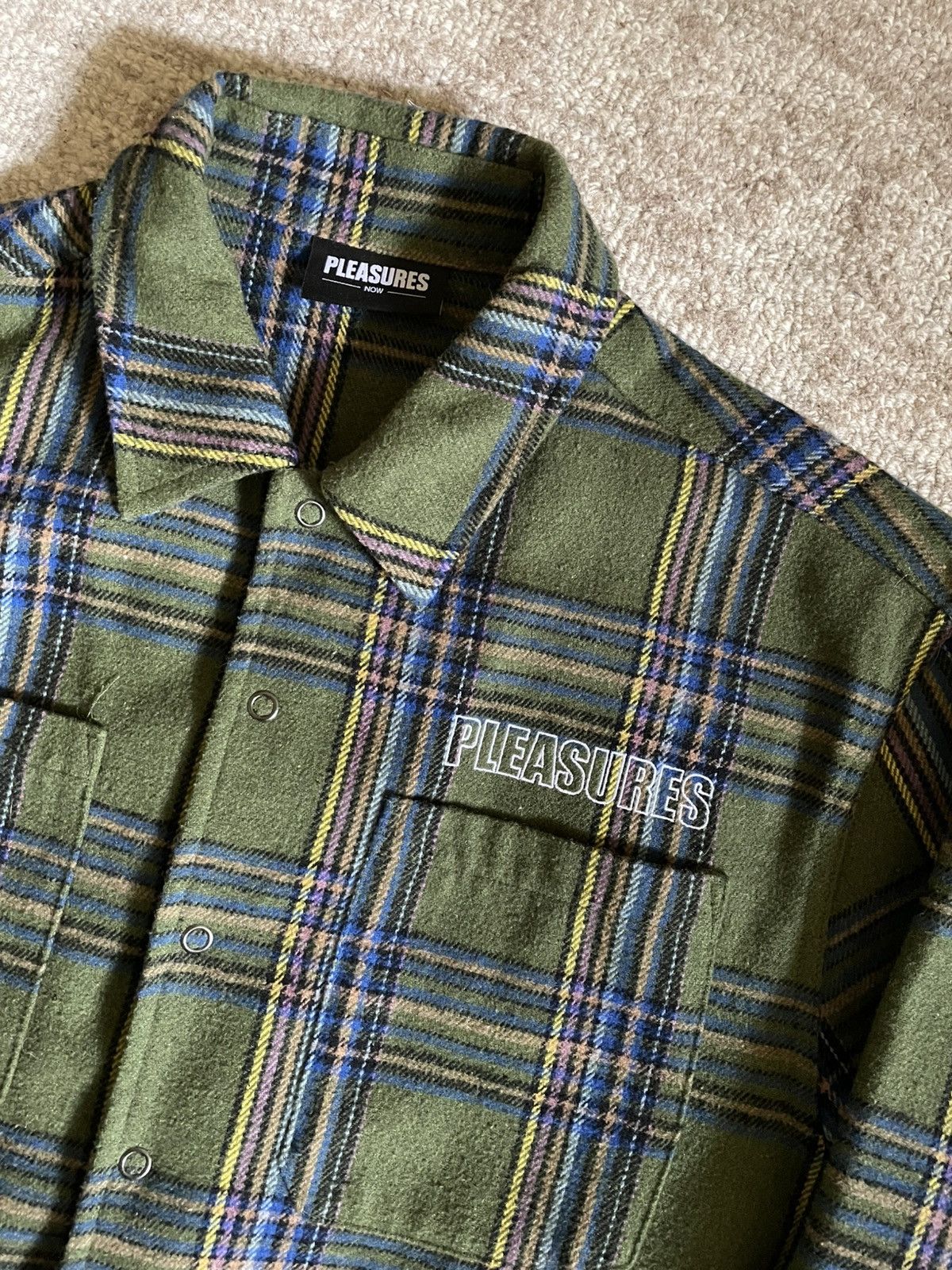 Pleasures Pleasures Widow heavyweight flannel Size US L / EU 52-54 / 3 - 3 Thumbnail