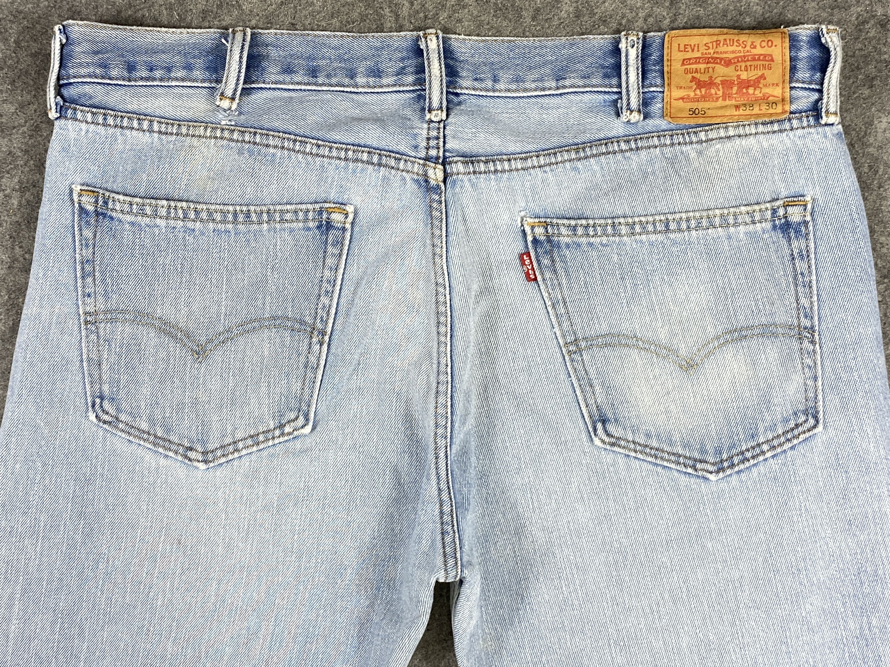 Levi's Light Blue Wash Vintage Levi's 505 39x29 Denim -JN1756 Size US 39 - 4 Thumbnail