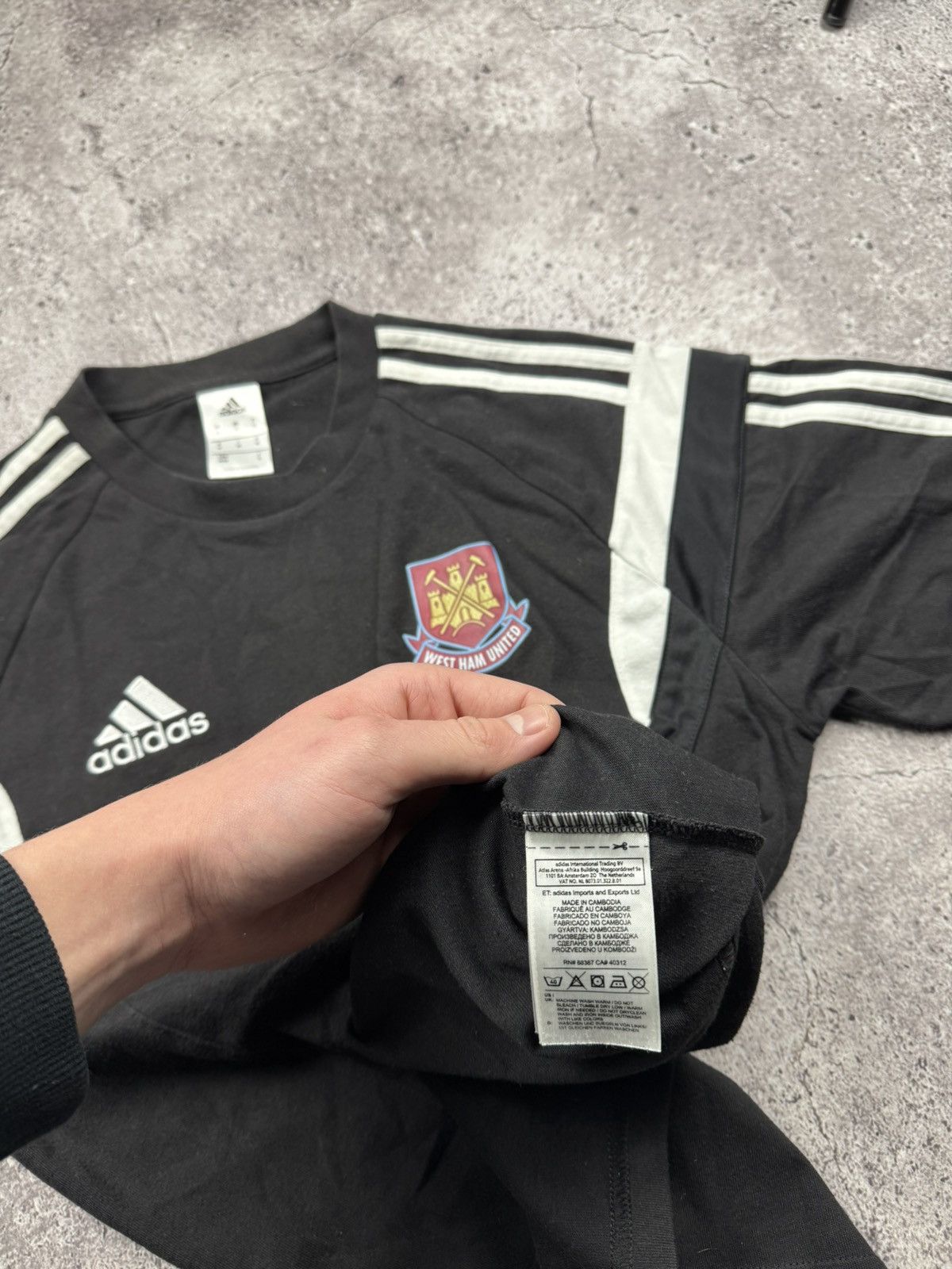 Adidas Vintage Adidas West Ham Y2K Soccer Jersey Cotton Shirt Japan Size US M / EU 48-50 / 2 - 5 Thumbnail