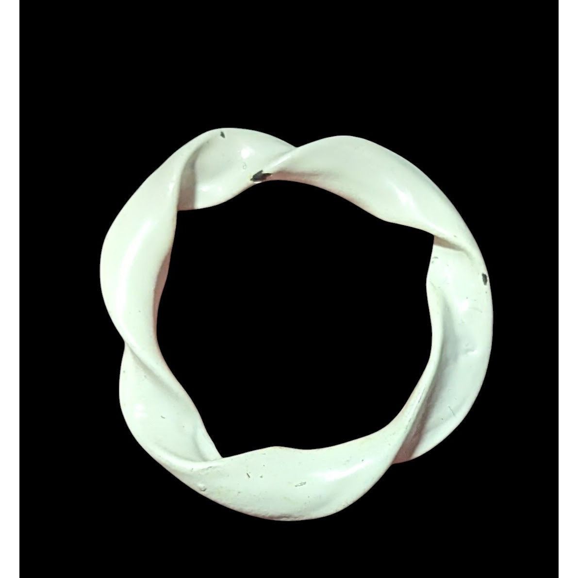 Other Abstract White Enamel Coated Art Ring Size 5 1/2 Size ONE SIZE - 1 Thumbnail