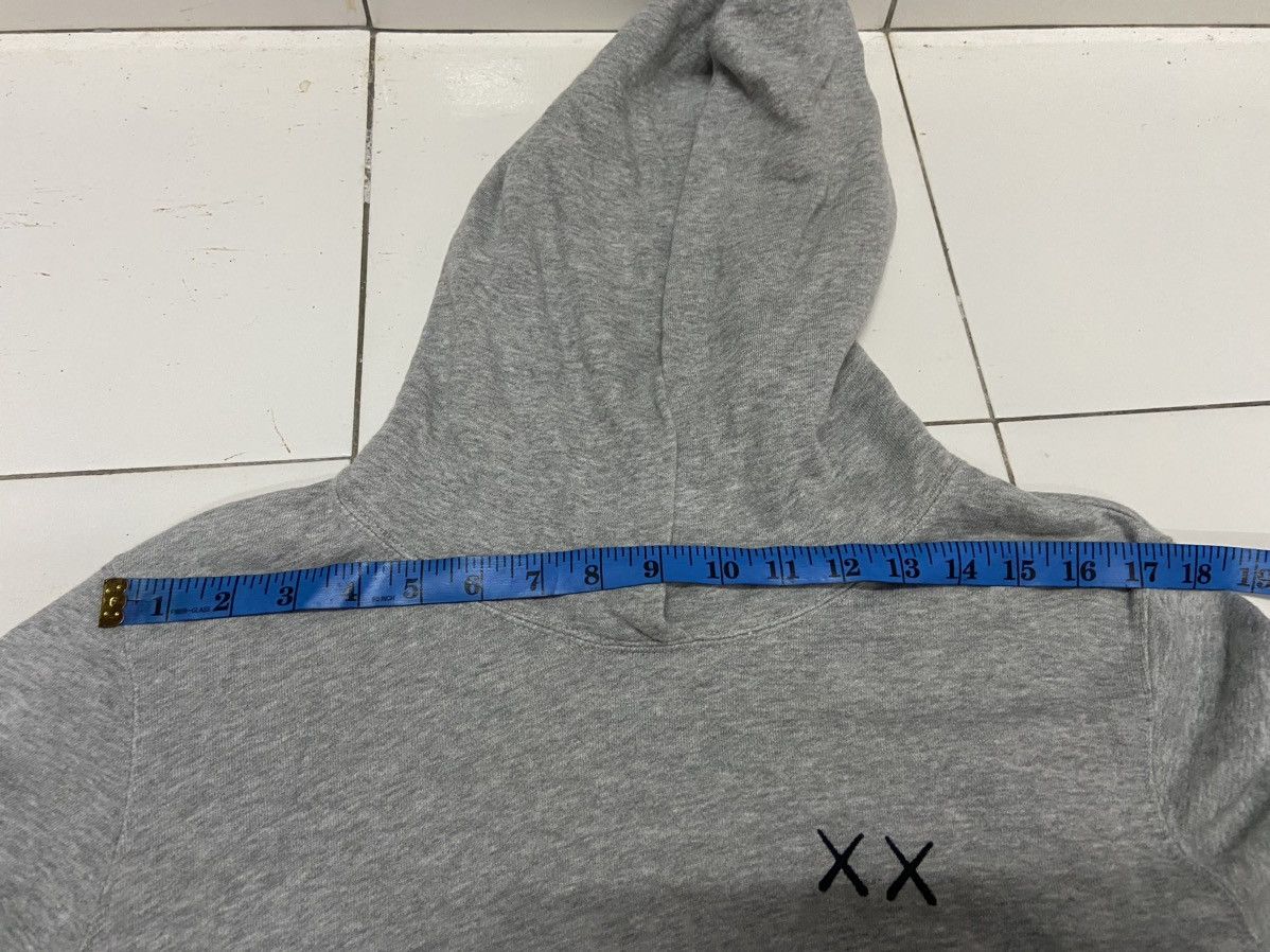 Kaws × Uniqlo KAWS X UNIQLO SESAME STREET HOODIE Size US M / EU 48-50 / 2 - 12 Thumbnail