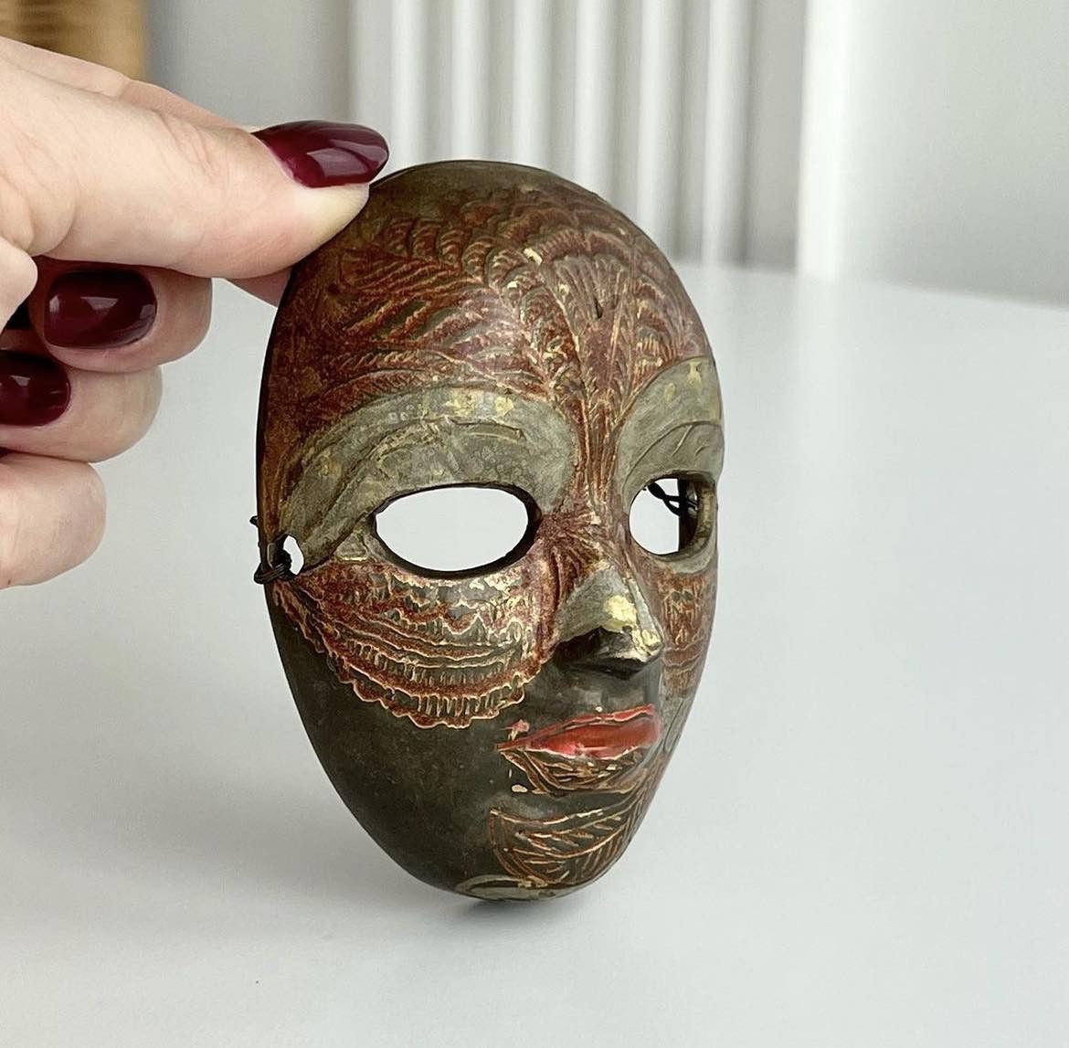 Vintage Vintage miniature Cast Bronze Brass Figure StatueMask Venice Size ONE SIZE - 7 Thumbnail