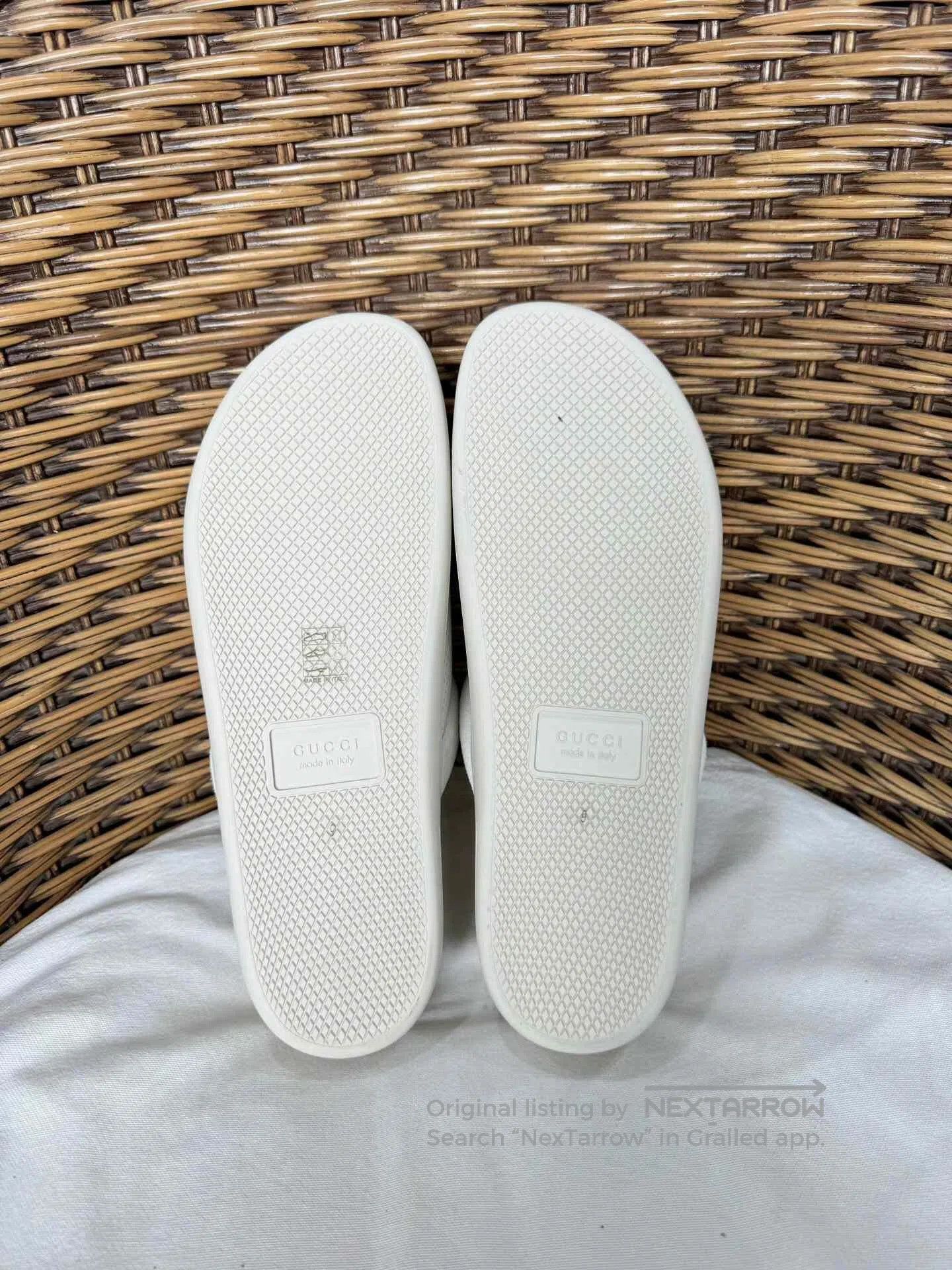 Gucci Gucci Men's White Horsebit Slippers Size 43. Size US 10 / EU 43 - 4 Thumbnail