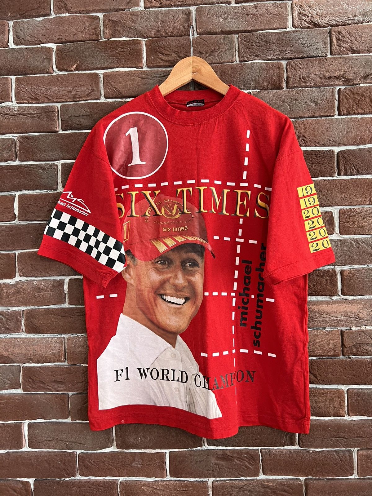 Formula 1 Formula Uno Michael Schumacher Racing Red Tshirt XL Ferrari Size US XL / EU 56 / 4 - 1 Thumbnail