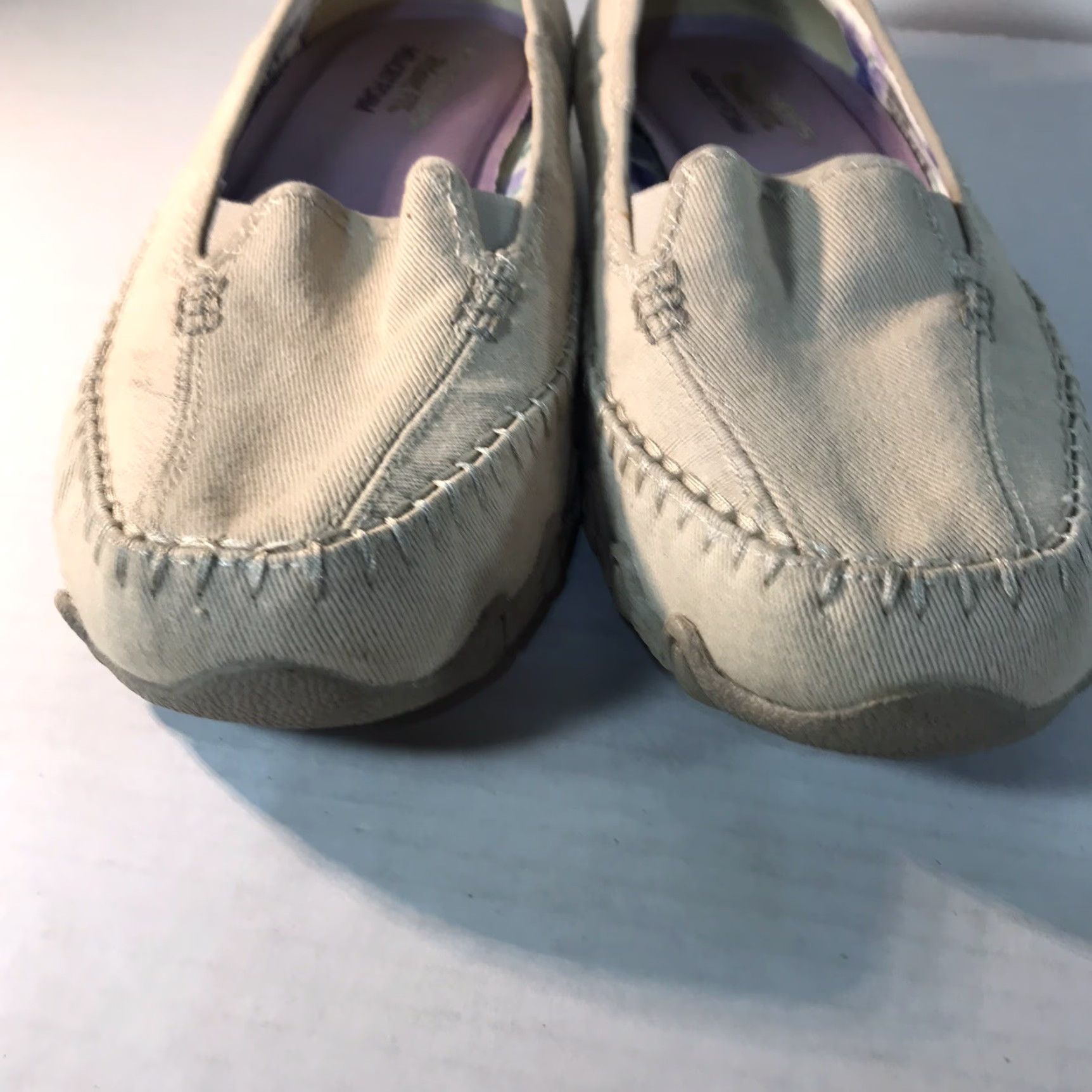 SKECHERS VINTAGE Skechers Women's Canvas Loafers Slip On Casual Shoes Size 9.5 Comfort Memory Foam Size US 9.5 / IT 39.5 - 5 Thumbnail