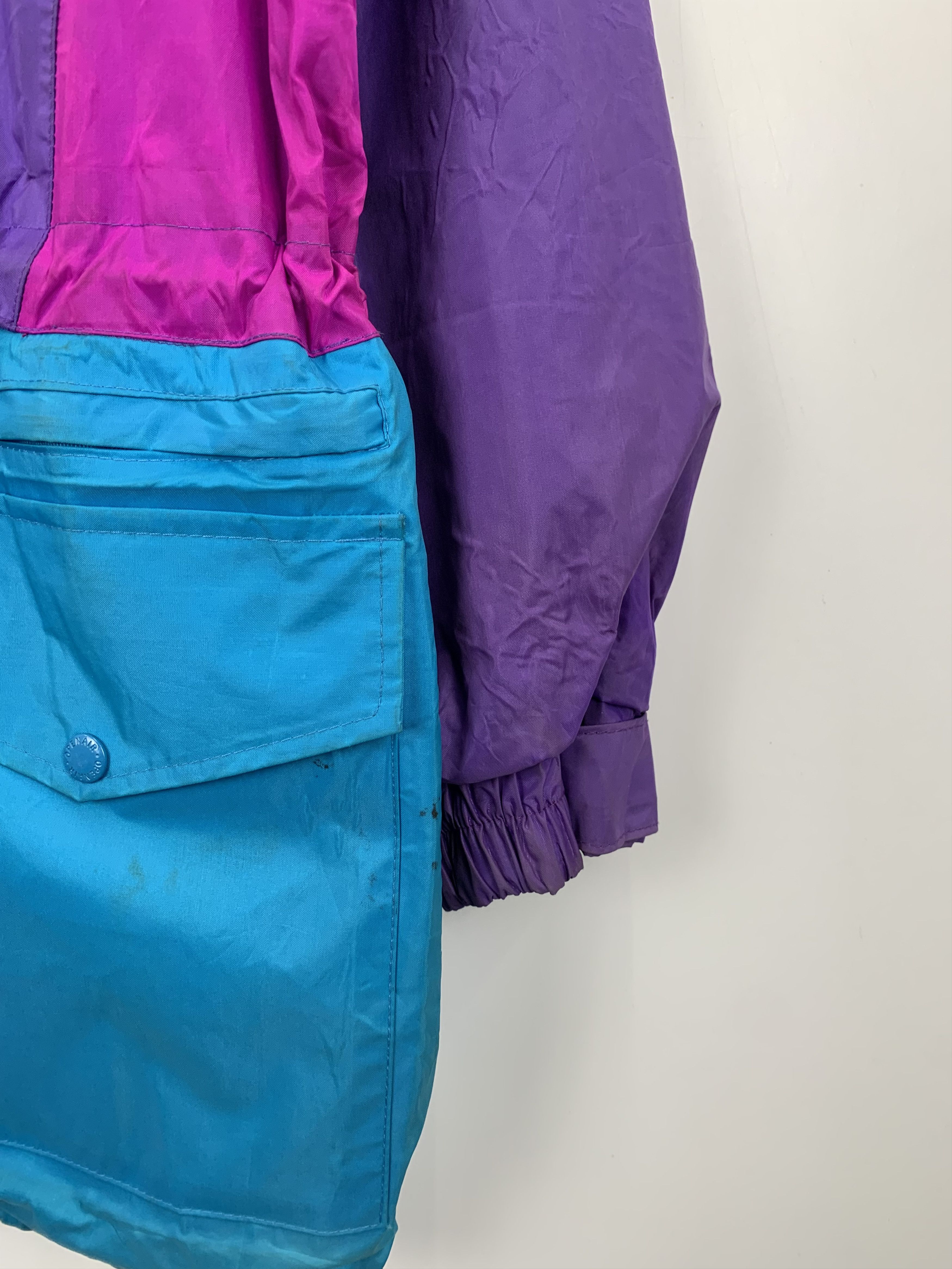 Japanese Brand Vintage Multicolour Outdoor Clothing Ski Jacket J0969 Size US XS / EU 42 / 0 - 7 Thumbnail