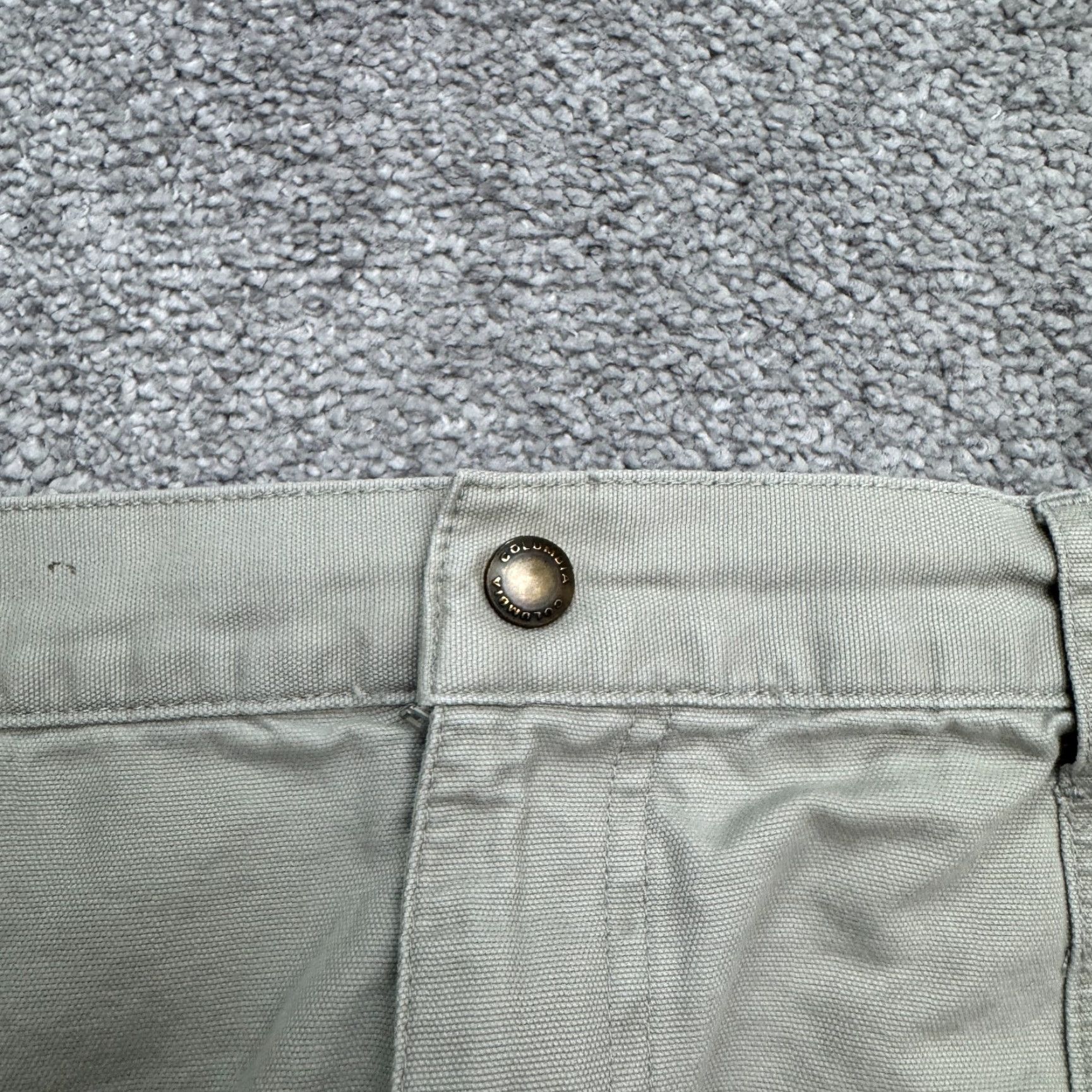 Vintage Columbia Shorts Cargo Canvas Outdoor Mens Adult XL Beige Hiking Camping Size US 36 / EU 52 - 7 Thumbnail
