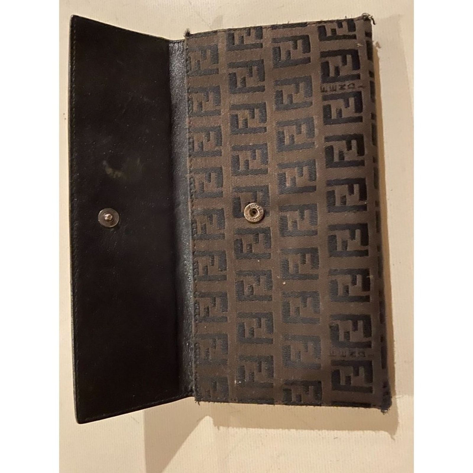 Fendi Fendi Vintage Leather & Logo Wallet Size ONE SIZE - 5 Thumbnail