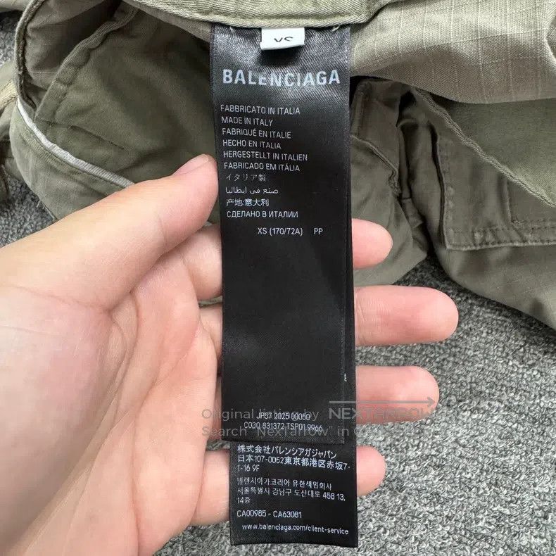 Balenciaga Balenciaga size XS Distressed detachable cargo pants Size US 27 - 3 Thumbnail