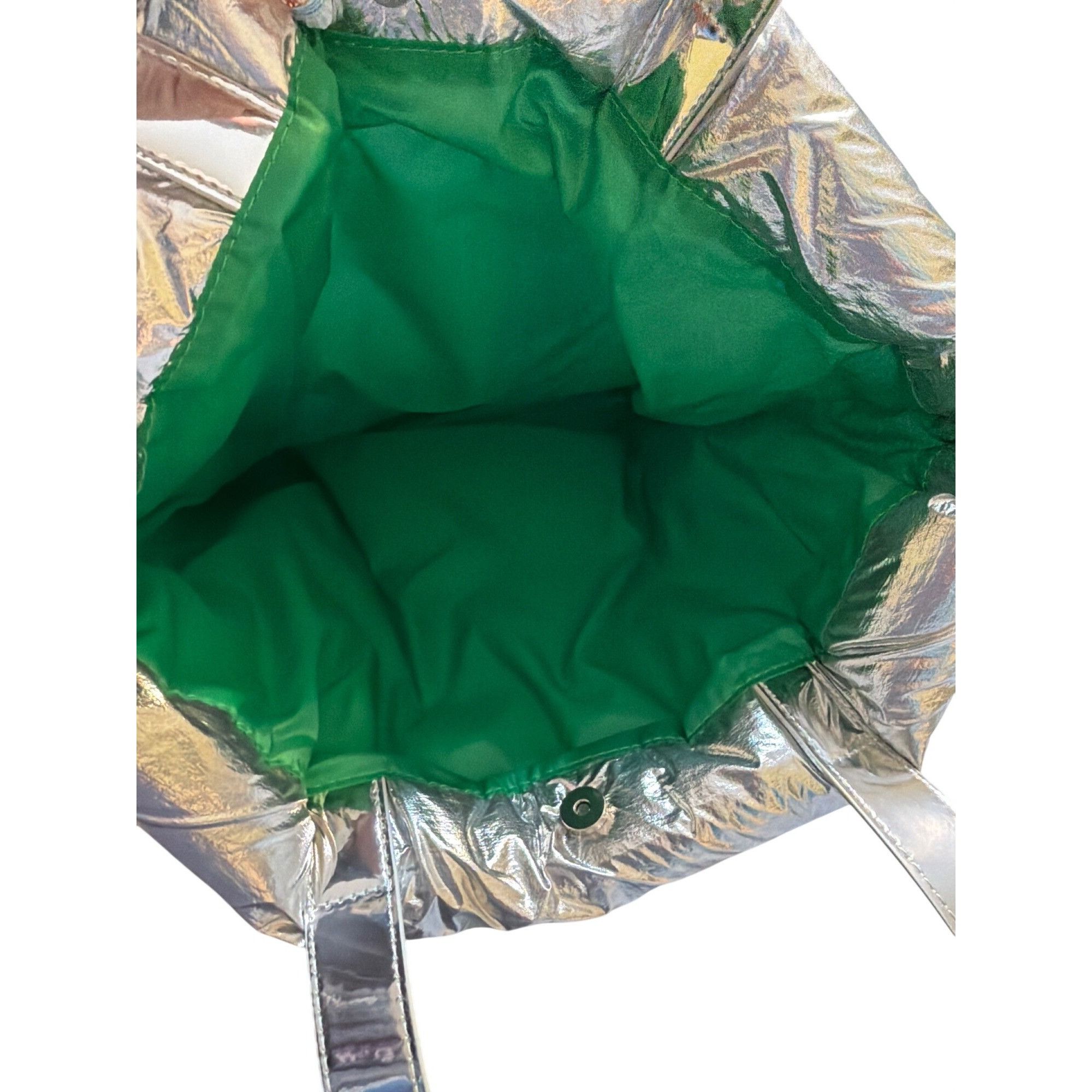 Other Clinique Silver Metallic Puffer Style Tote Green Interior Sn Size ONE SIZE - 5 Thumbnail