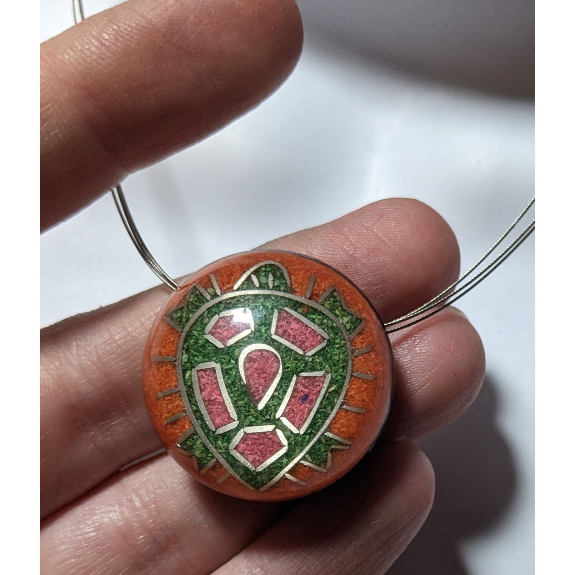 Other Vintage Southwestern Crushed Stone In Resin Turtle Pendant N Size ONE SIZE - 8 Thumbnail
