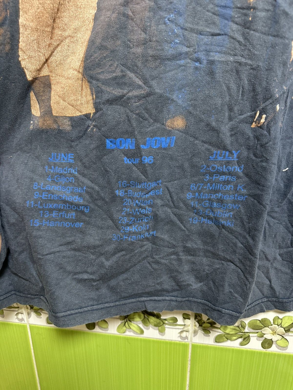 Bon Jovi × Vintage Vintage Bon Jovi These Days World Tour 1996 Size US XXL / EU 58 / 5 - 9 Thumbnail