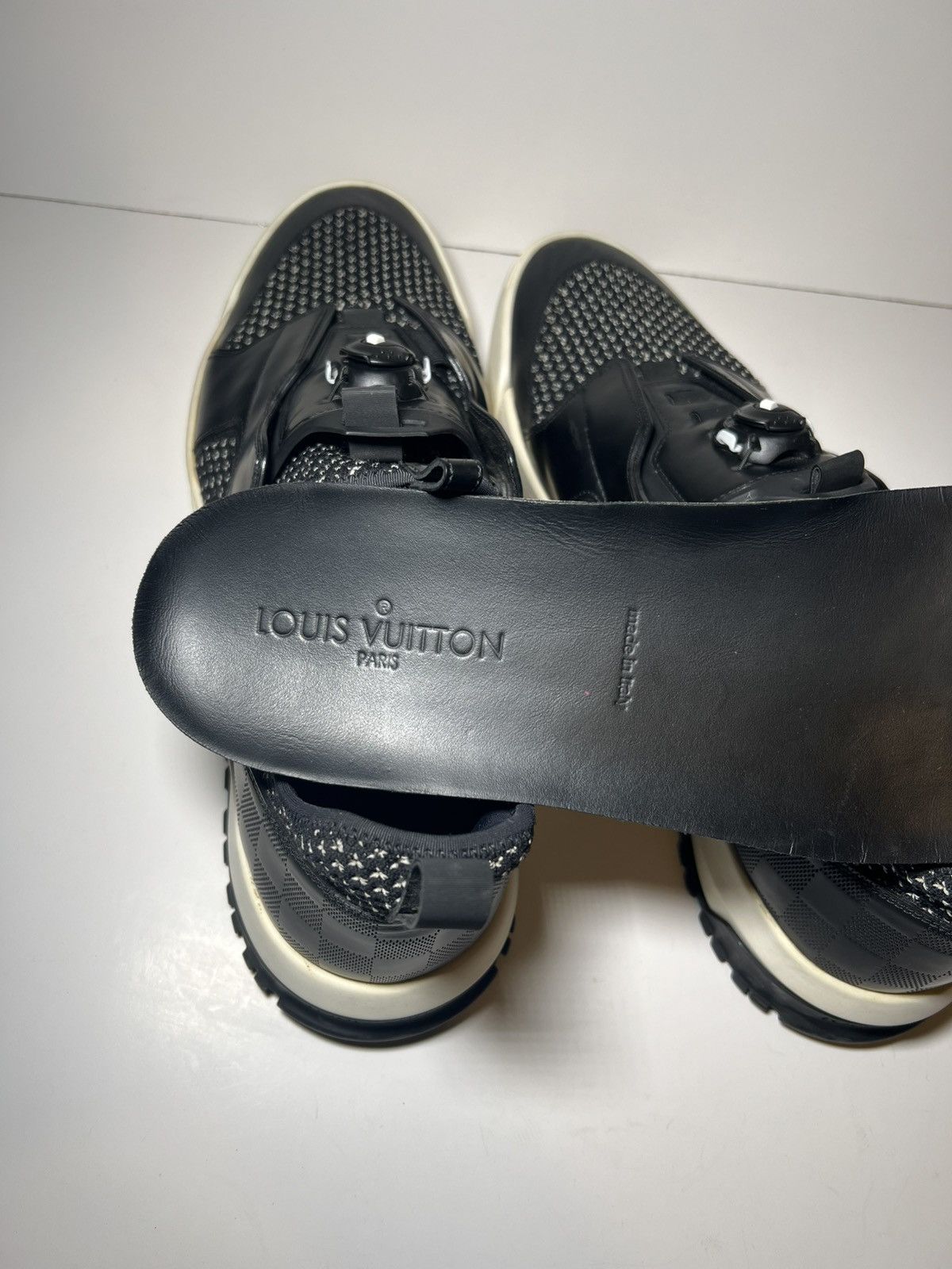 Louis Vuitton Louis Vuitton Laceless Fuel Power Sneaker vintage designer Size US 13 / EU 46 - 8 Thumbnail