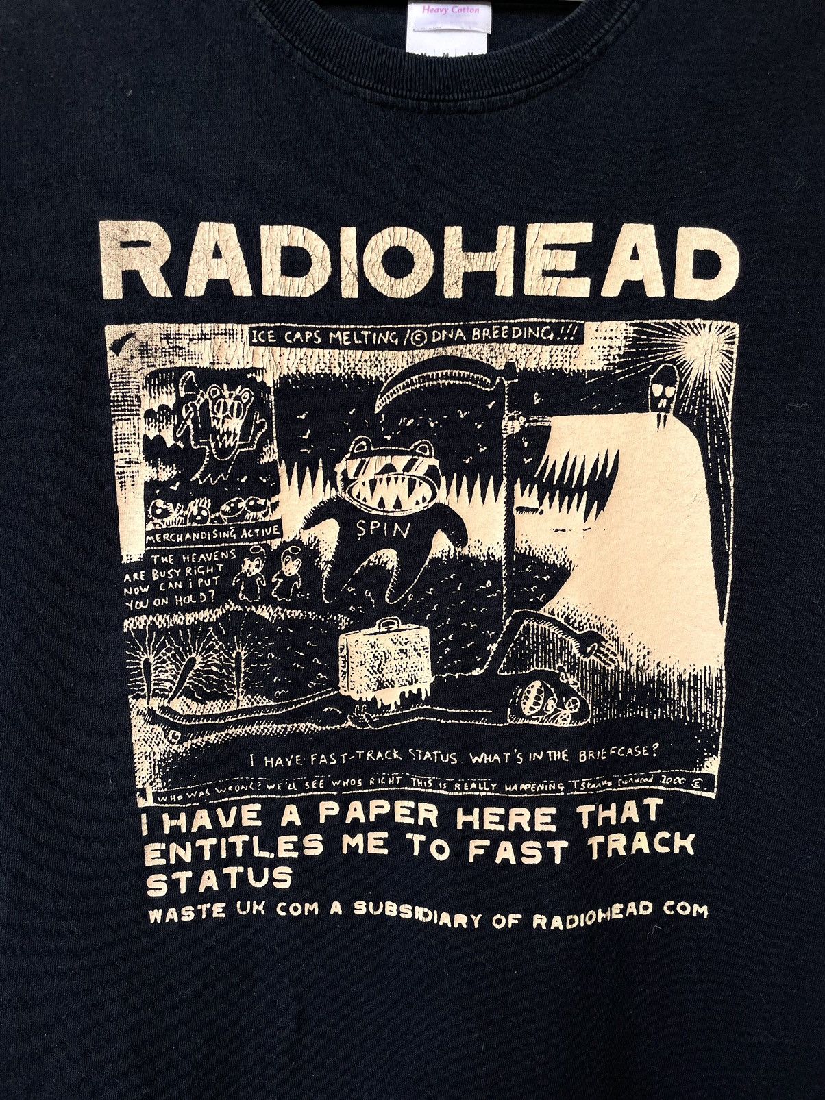 Band Tees Vintage 00s Radiohead Waste Rock Band T-Shirt Faded Black Size US M / EU 48-50 / 2 - 3 Thumbnail