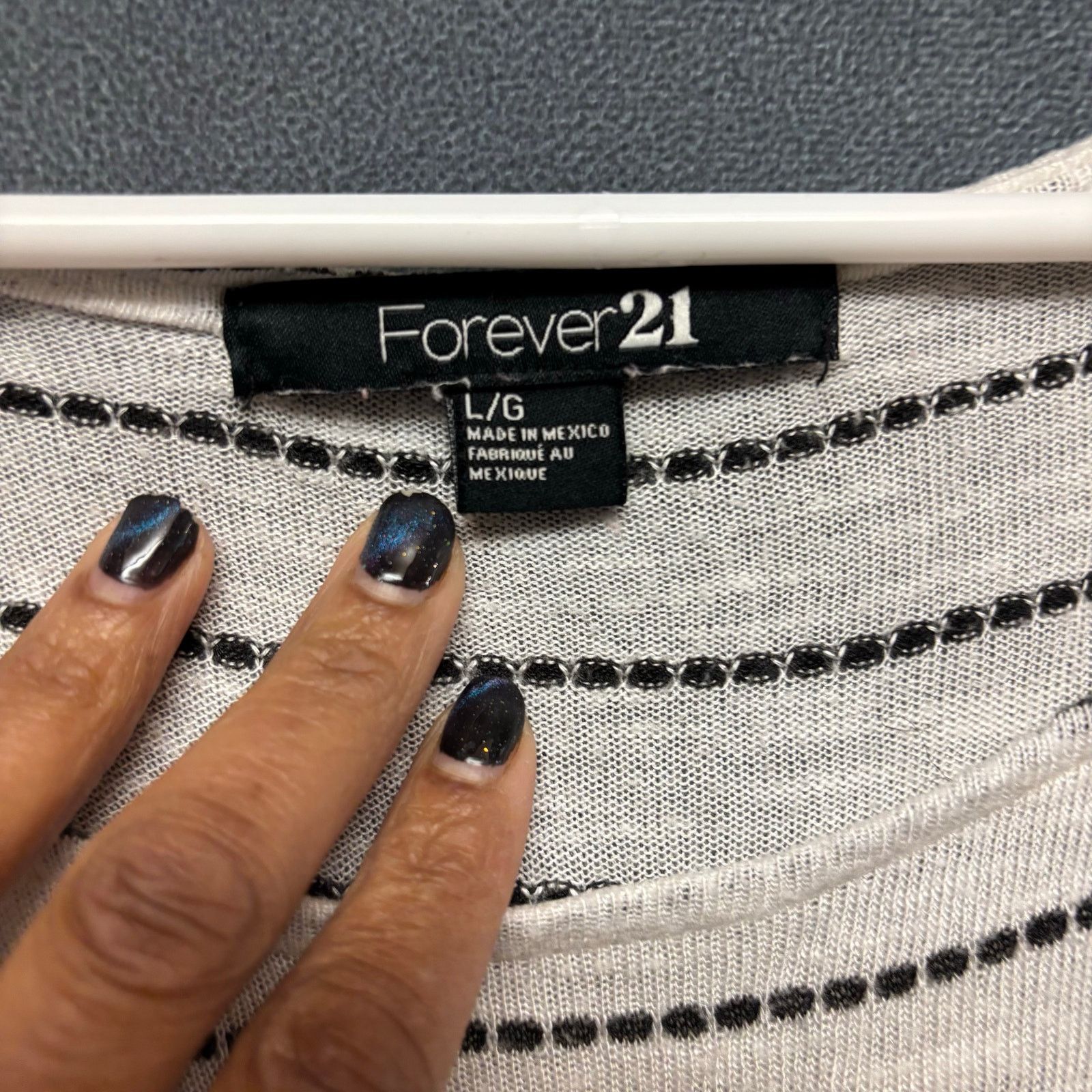 Forever 21 Forever 21 Striped Knit Short Sleeve Top Large Pocket Size L / US 10 / IT 46 - 3 Thumbnail