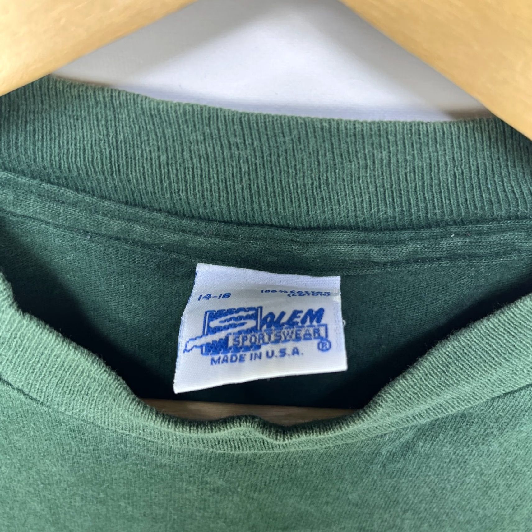 Vintage VINTAGE Green Bay Packers Salem T-Shirt Small Mens 90s Short Sleeve Made in USA Brand Salem Vintage Size US S / EU 44-46 / 1 - 5 Thumbnail