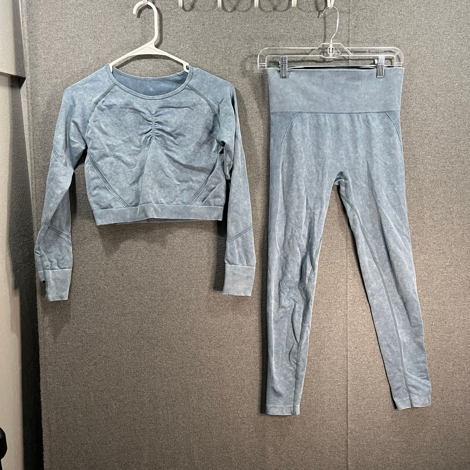 Other Workout 2 PC Crop Top Long Sleeve and Bottom Light Blue Size Size L / US 10 / IT 46 - 1 Thumbnail