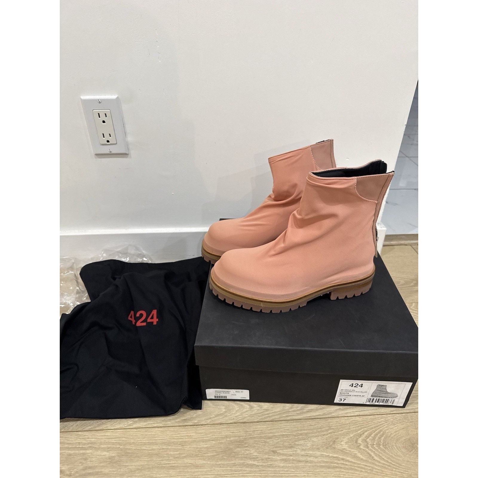 424 424 Marathon Boot 'Light Pink' Zipped Ankle Size 37 Size US 5 / EU 37 - 1 Thumbnail