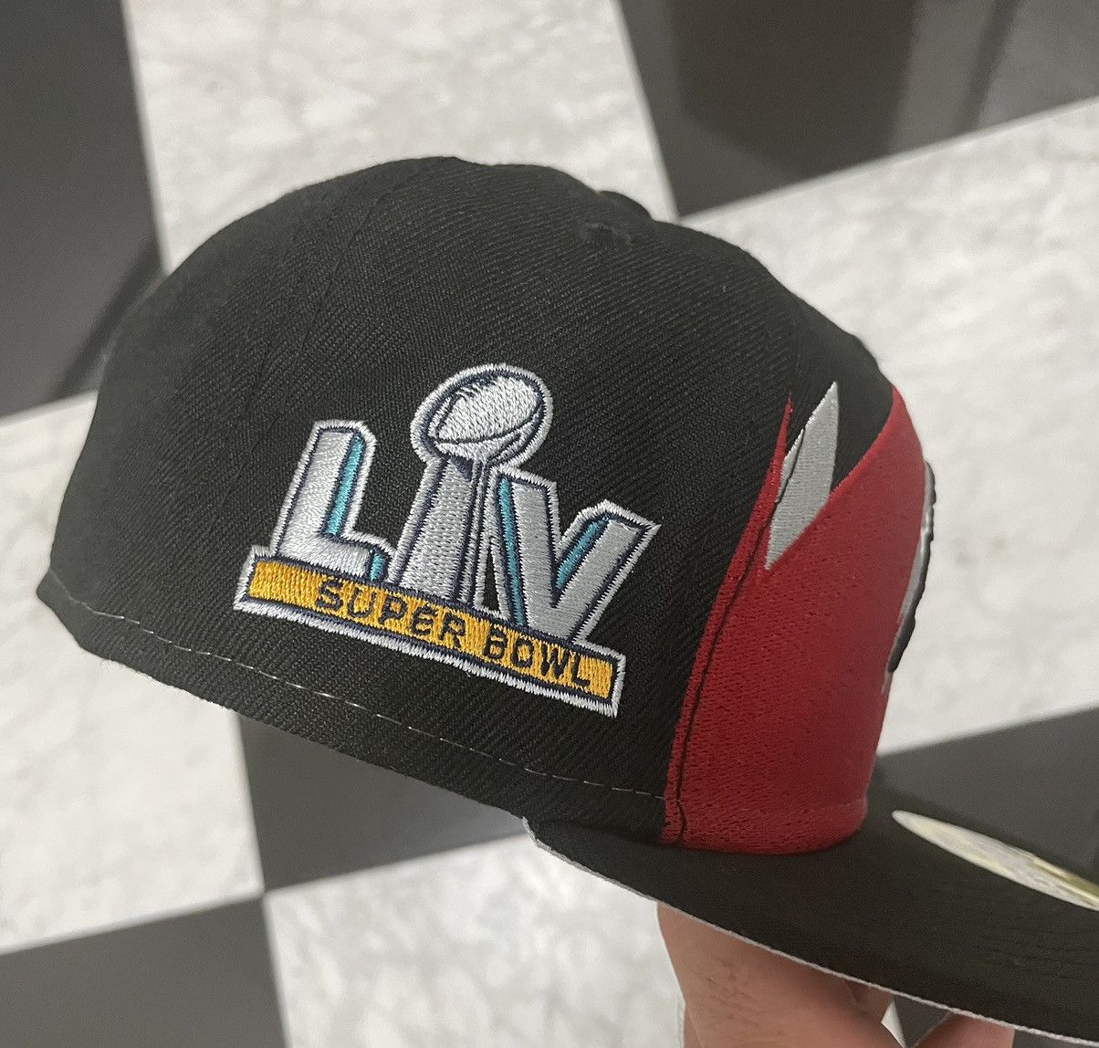 New Era 🔥 Buccaneers shark teeth fitted size 7 Size ONE SIZE - 2 Thumbnail