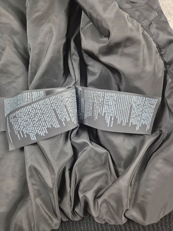 Prada Prada Men's Black Re-Nylon Full Zip Bomber Jacket Size L Size US L / EU 52-54 / 3 - 12 Thumbnail