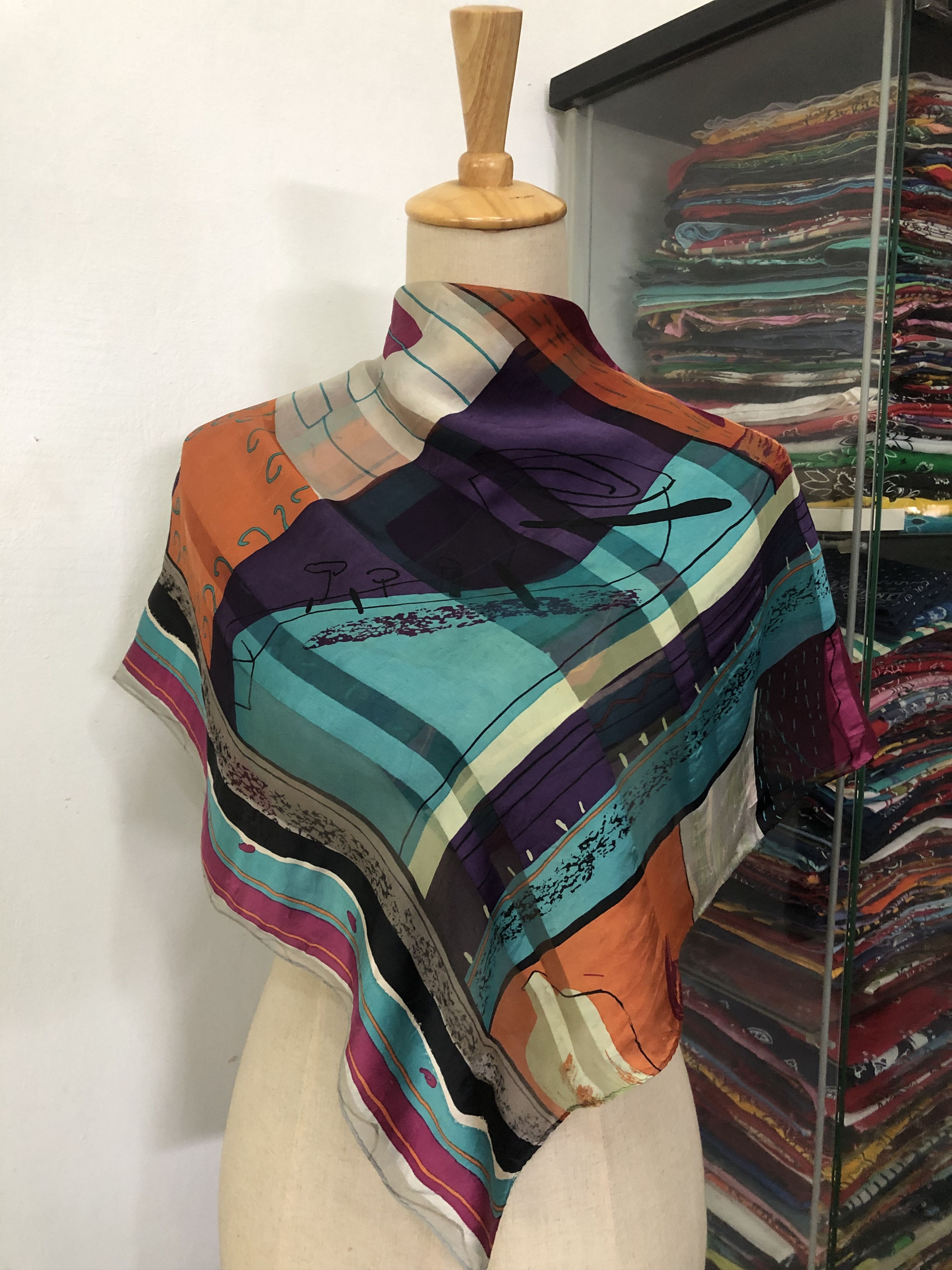 Vintage Vintage Silk Scarf Size ONE SIZE - 1 Thumbnail
