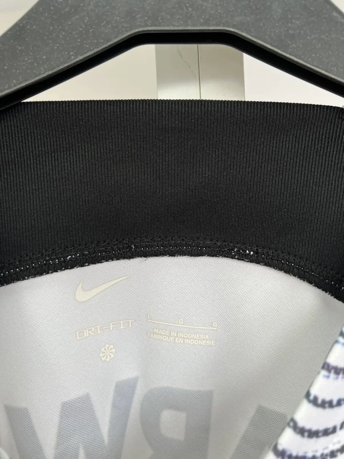 Nike × Vintage Nike Liverpool Darwin 22/23 Away Jersey Size US L / EU 52-54 / 3 - 13 Thumbnail