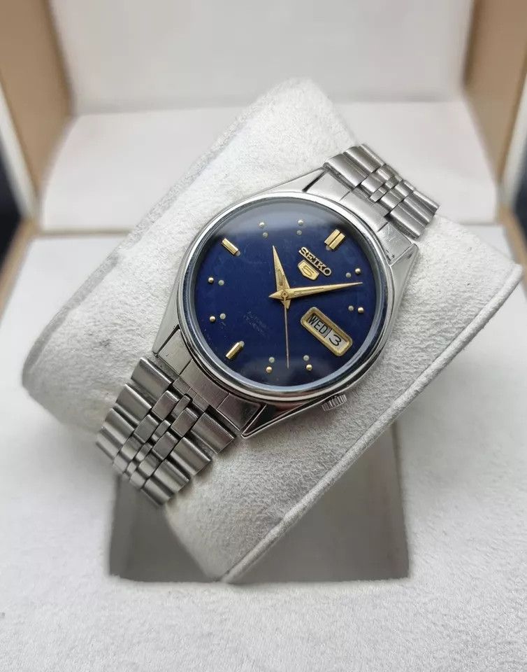 Seiko - Vintage Seiko 5 Automatic Day/date Watch in Blue, Men's (Size 36)