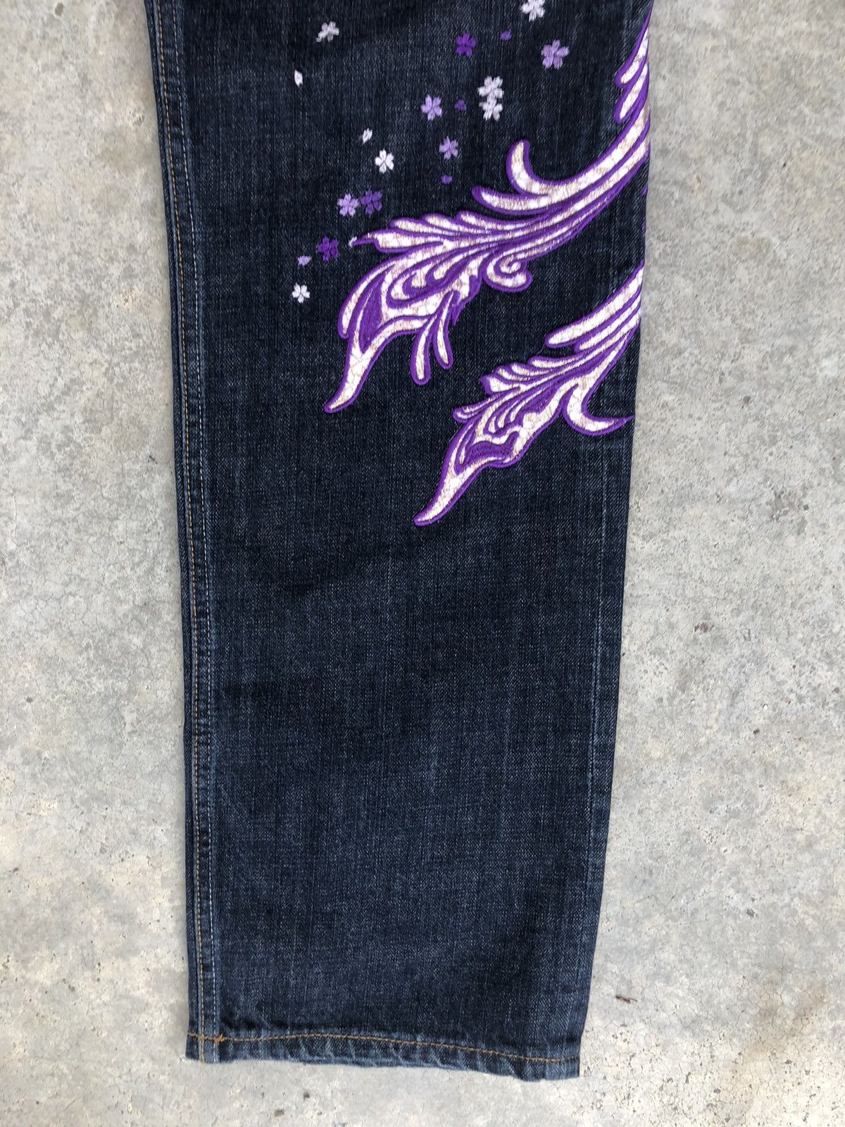 Karakuri Tamashii Karakuri Tamashii Embroidered Jeans Distressed Jeans Size US 32 / EU 48 - 7 Thumbnail