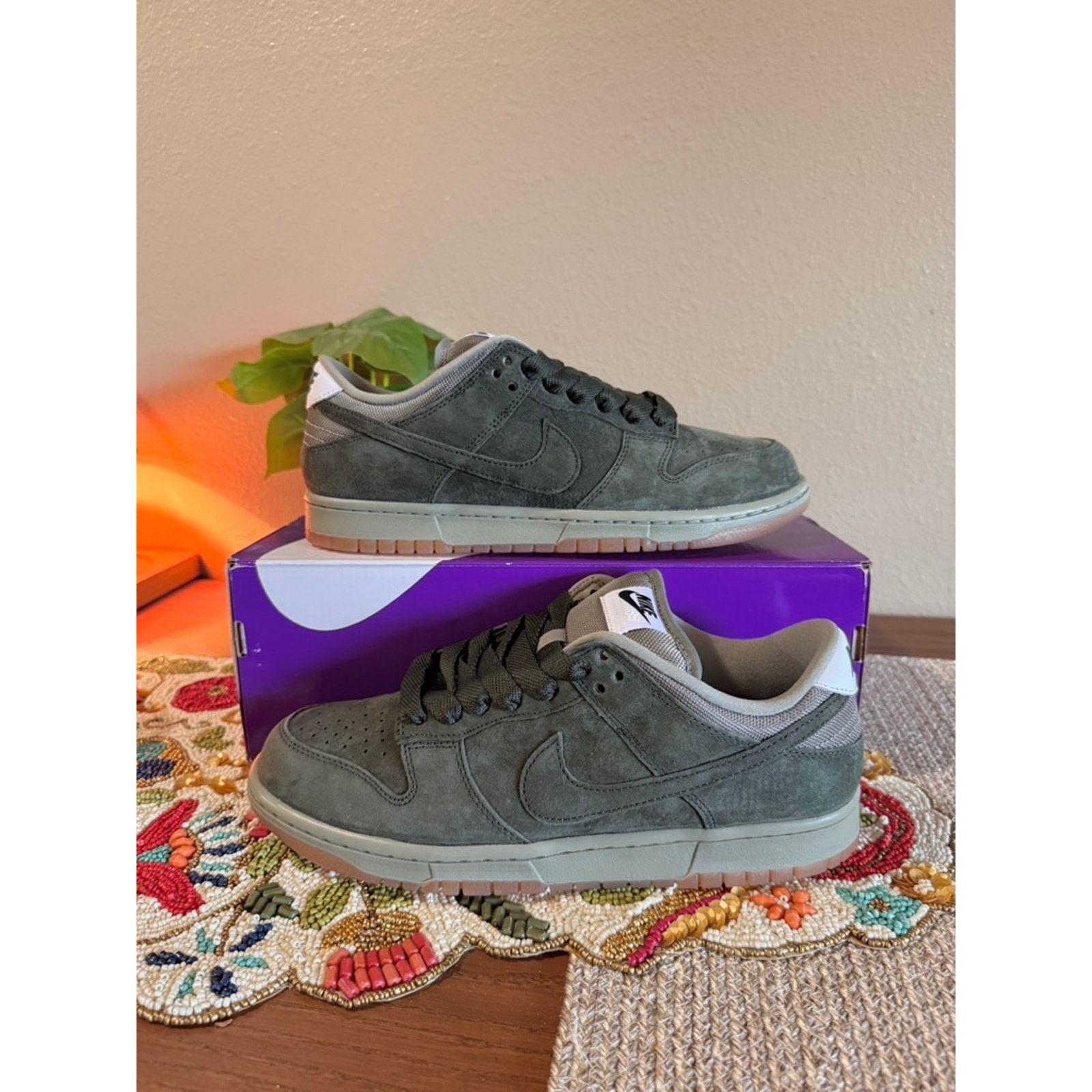 Nike Nike SB Dunk Low Pro B Sequoia Light Army Olive Green Khaki Size US 9.5 / EU 42-43 - 1 Thumbnail
