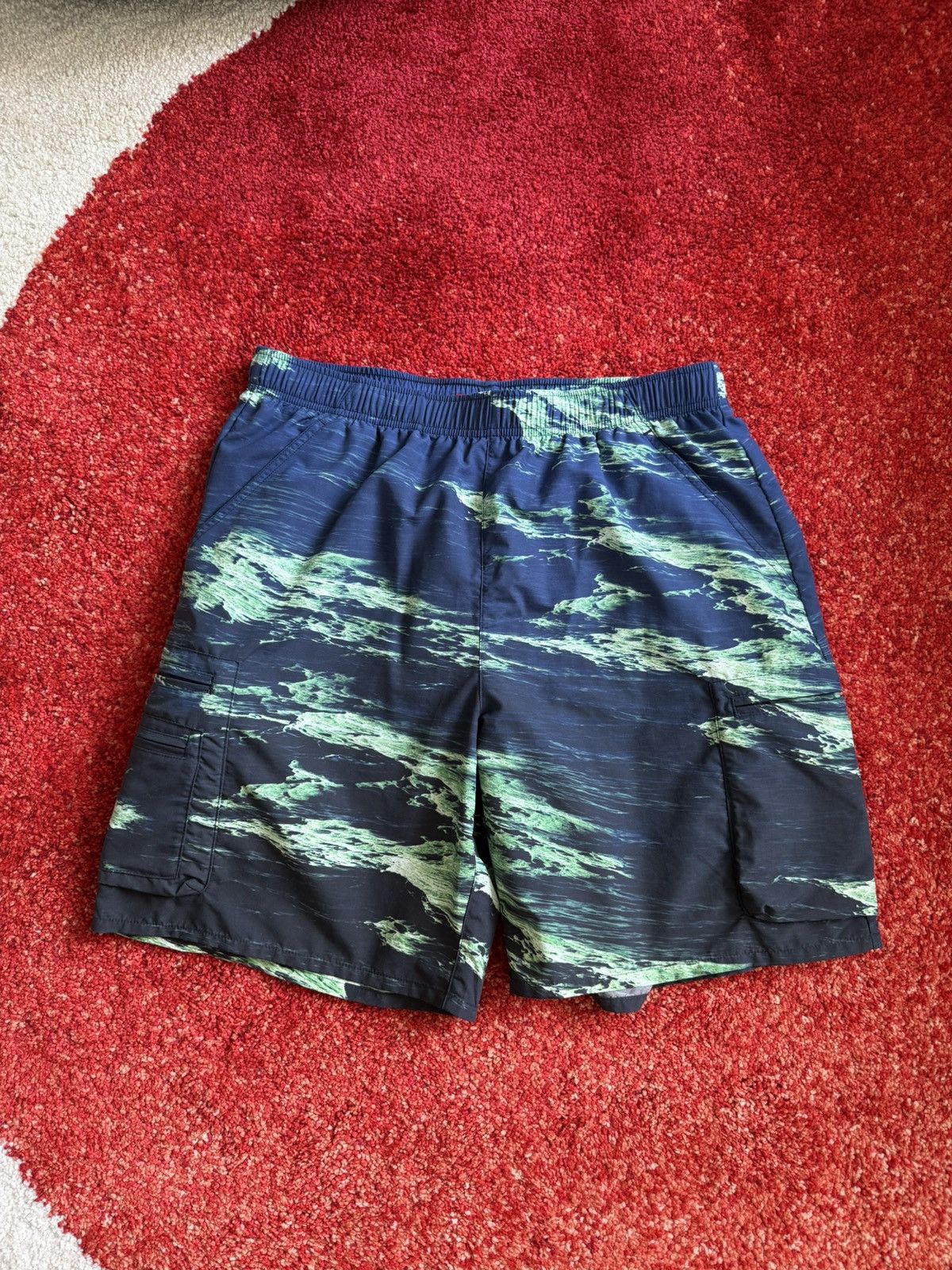 Supreme Supreme Gradient Piping Water short SS21 XL | Grailed